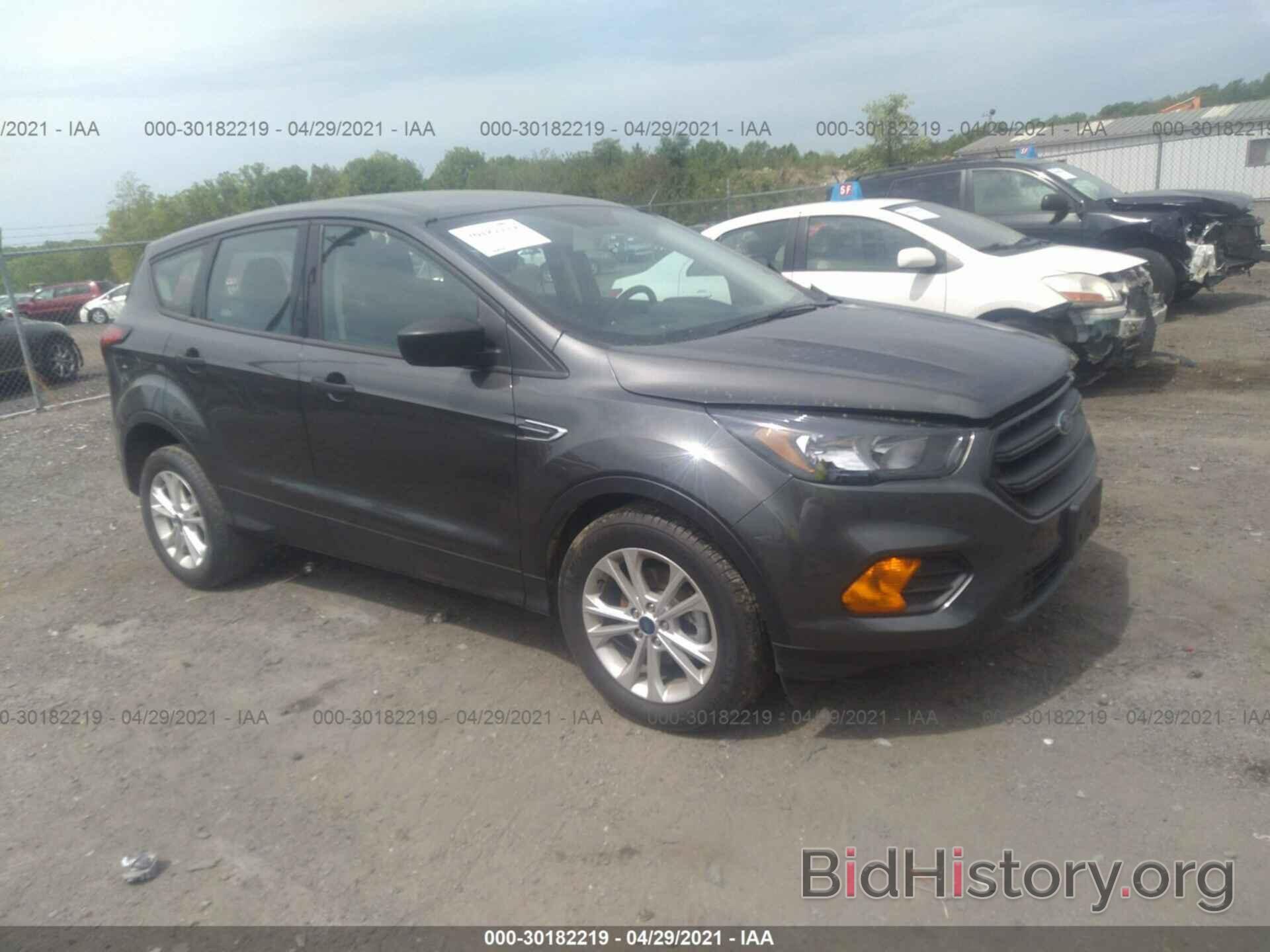 Photo 1FMCU0F74KUB75588 - FORD ESCAPE 2019