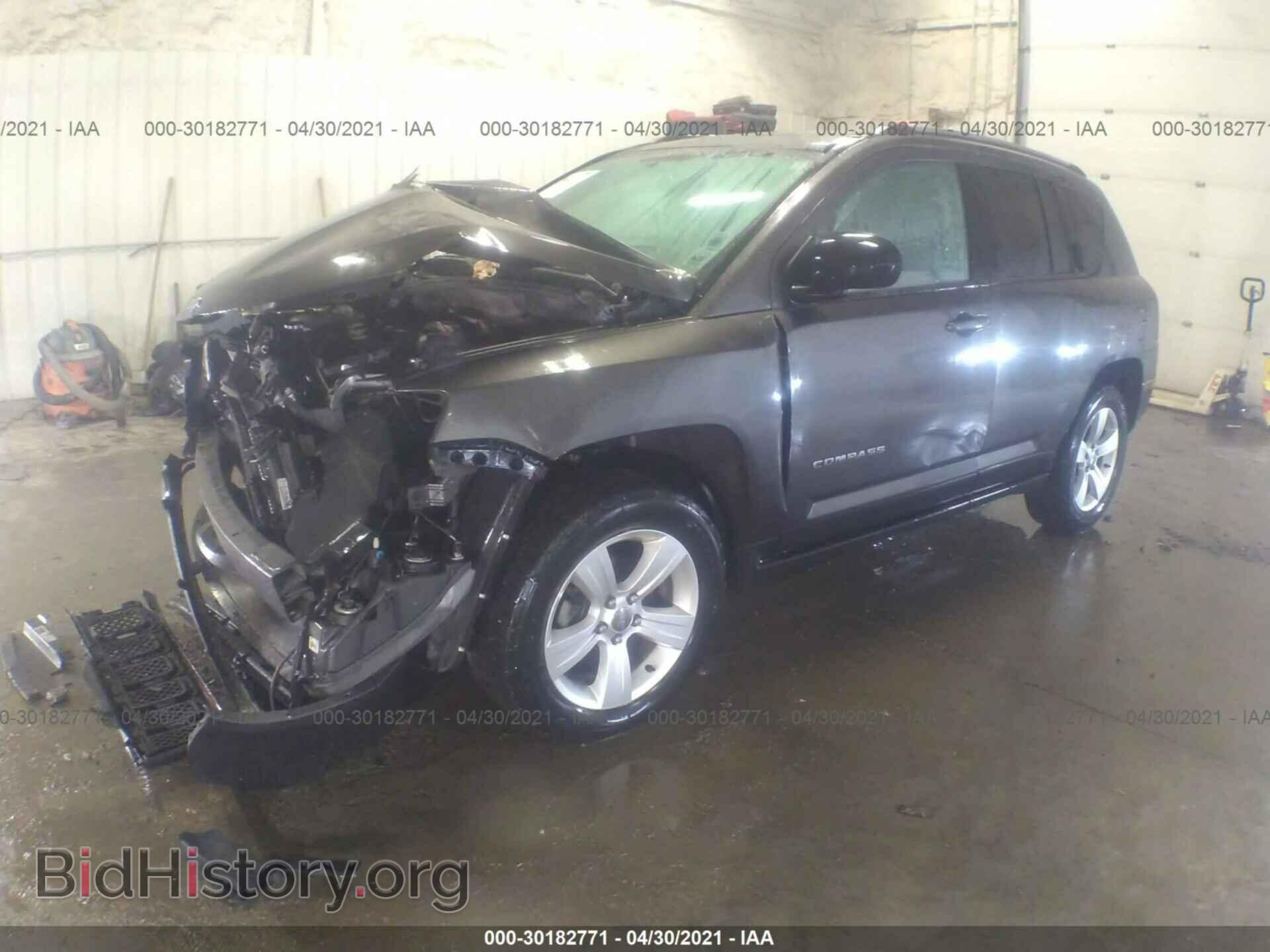 2014 JEEP COMPASS - VIN: 1C4NJDBB8ED809397 - Фото 2