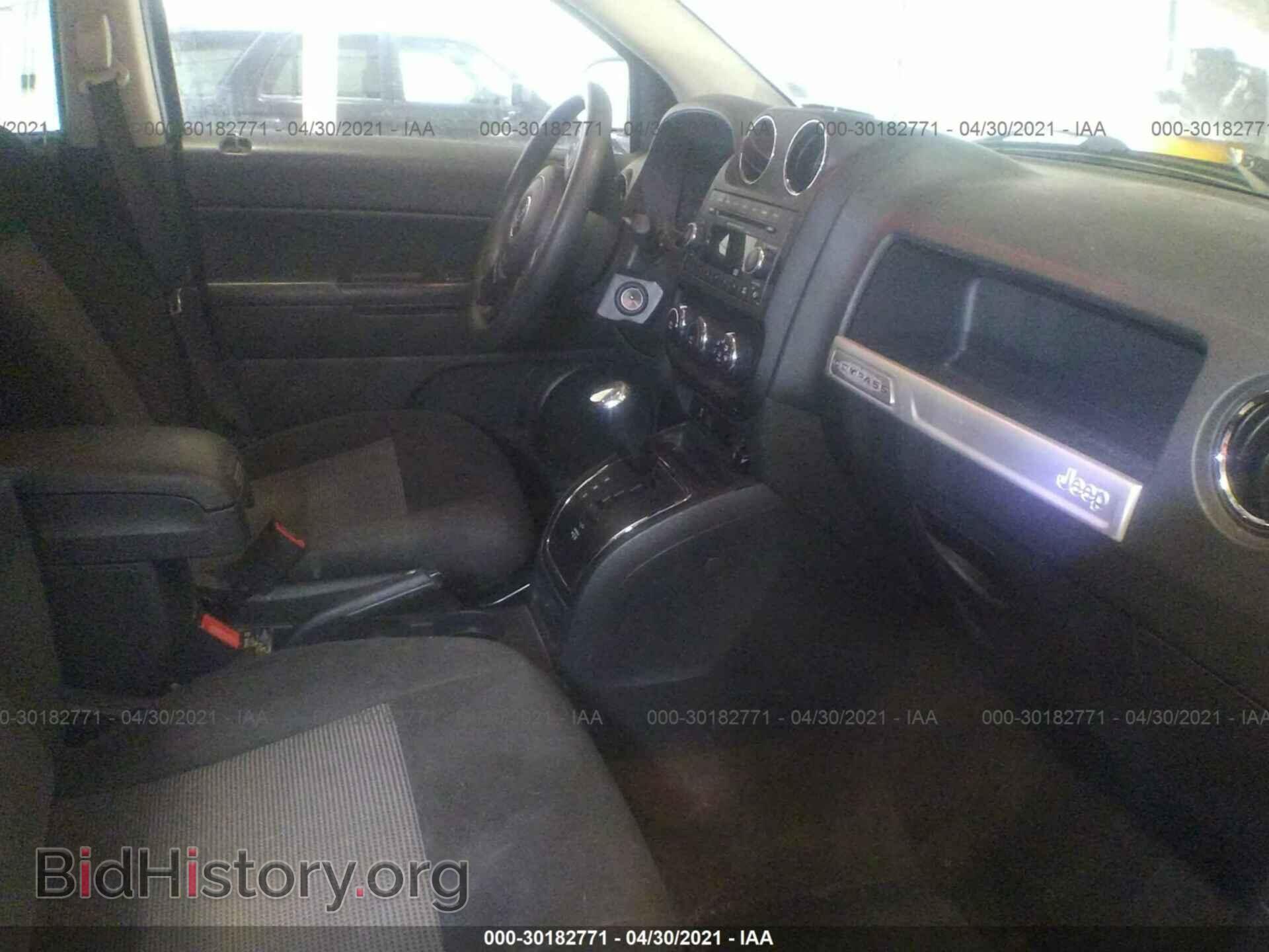 2014 JEEP COMPASS - VIN: 1C4NJDBB8ED809397 - Фото 5