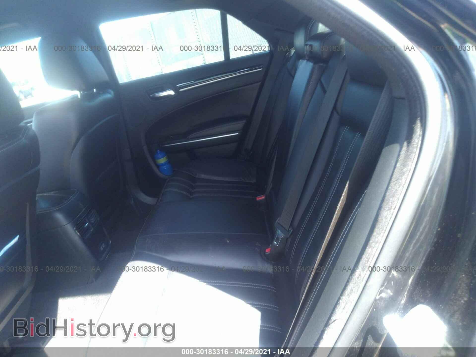 2017 CHRYSLER 300 - VIN: 2C3CCAGG3HH647758 - Фото 8