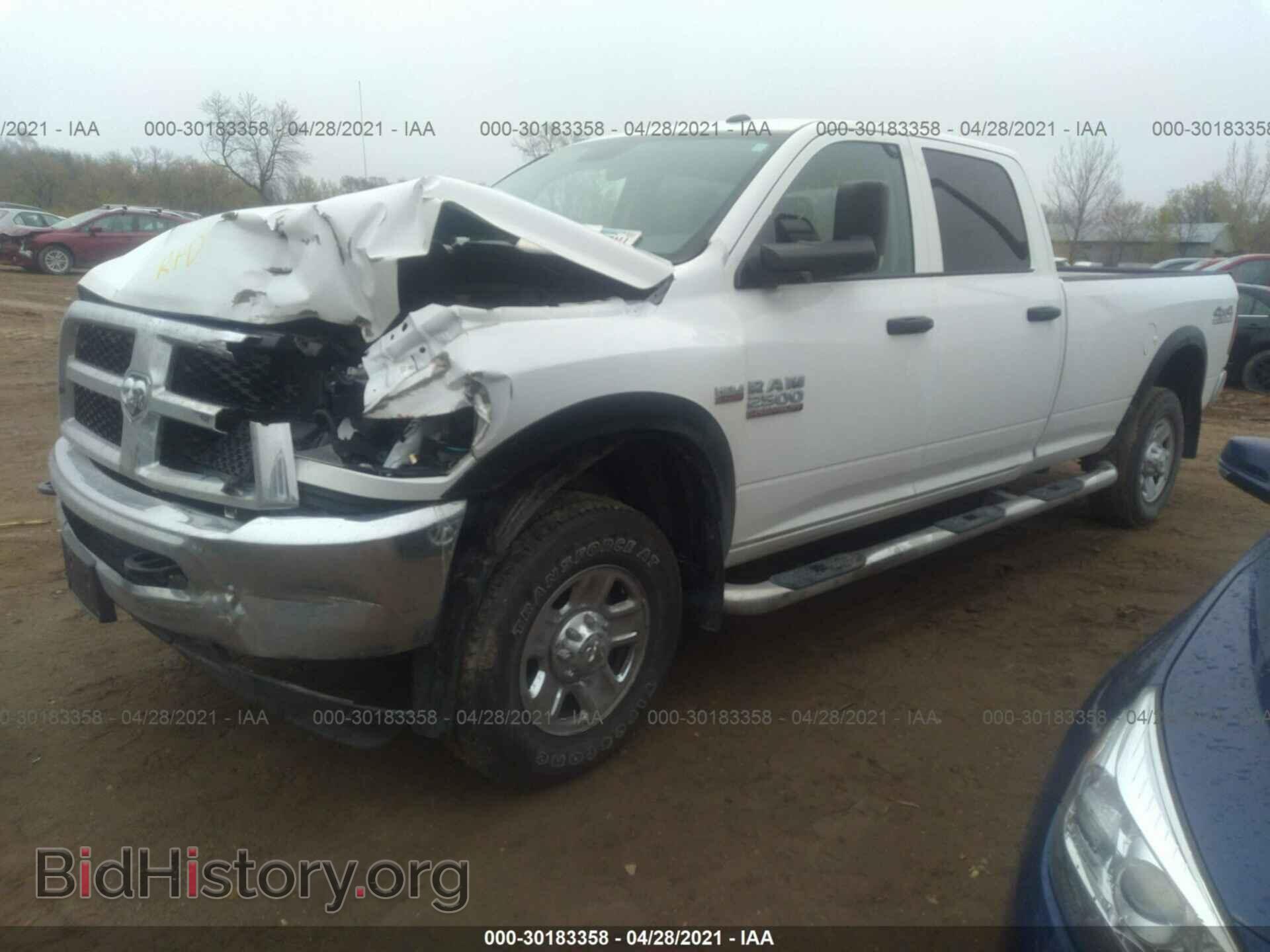 2018 RAM 2500 - VIN: 3C6UR5HJ3JG189295 - Фото 2