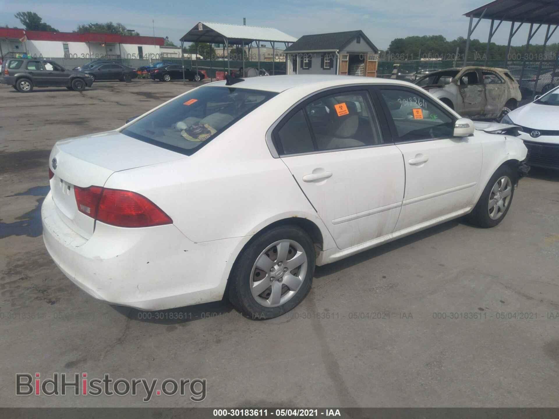 2010 KIA OPTIMA - VIN: KNAGG4A81A5398438 - Фото 4