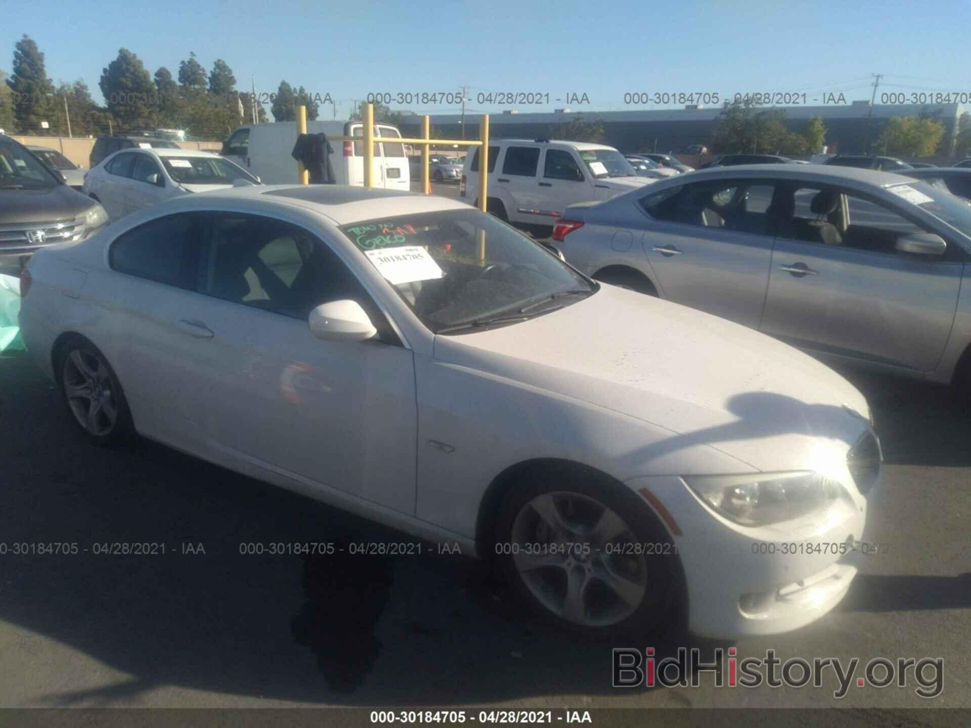 Photo WBAKG7C57CE803378 - BMW 3 SERIES 2012