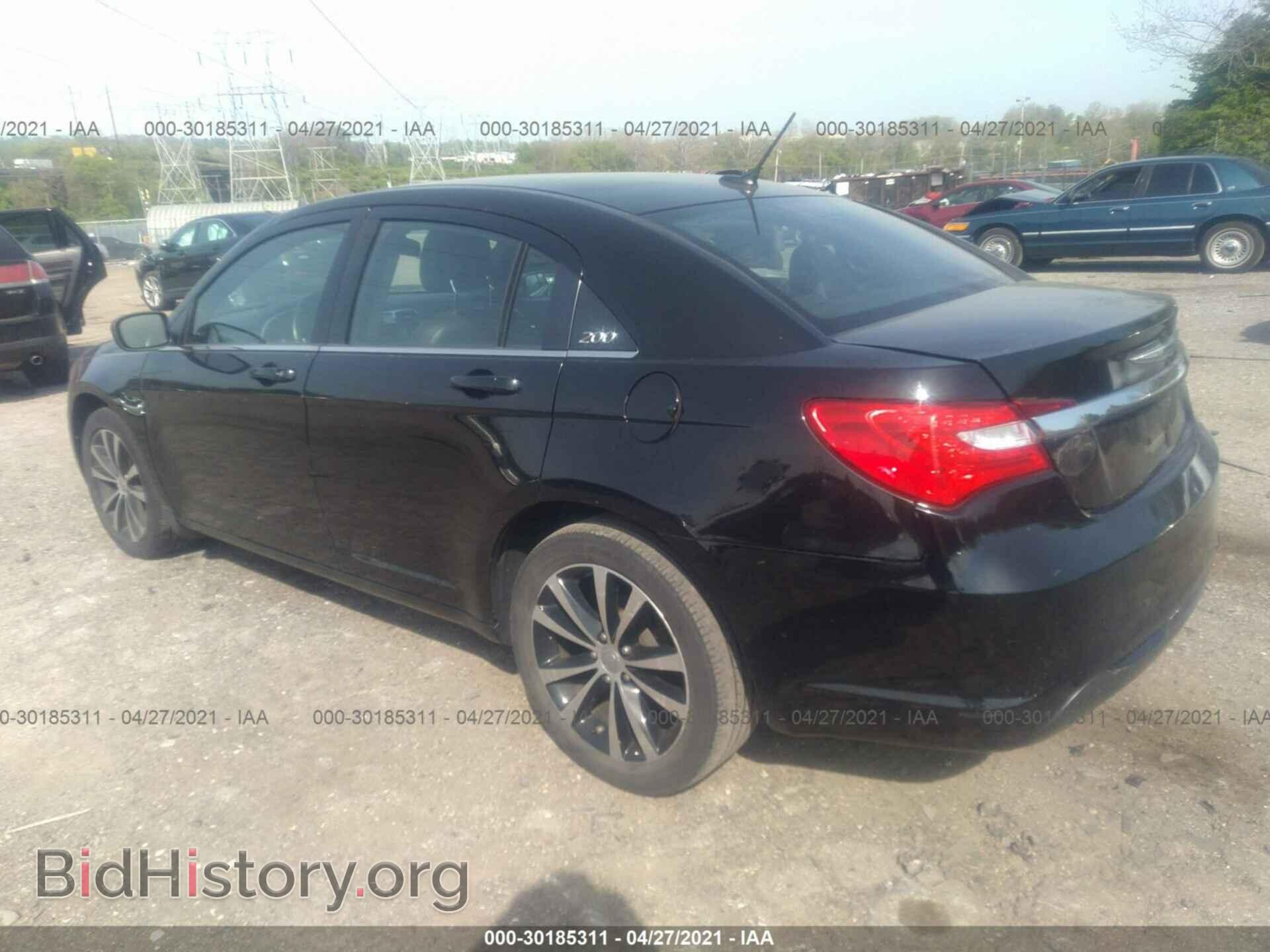 2011 CHRYSLER 200 - VIN: 1C3BC8FG2BN567369 - Фото 3
