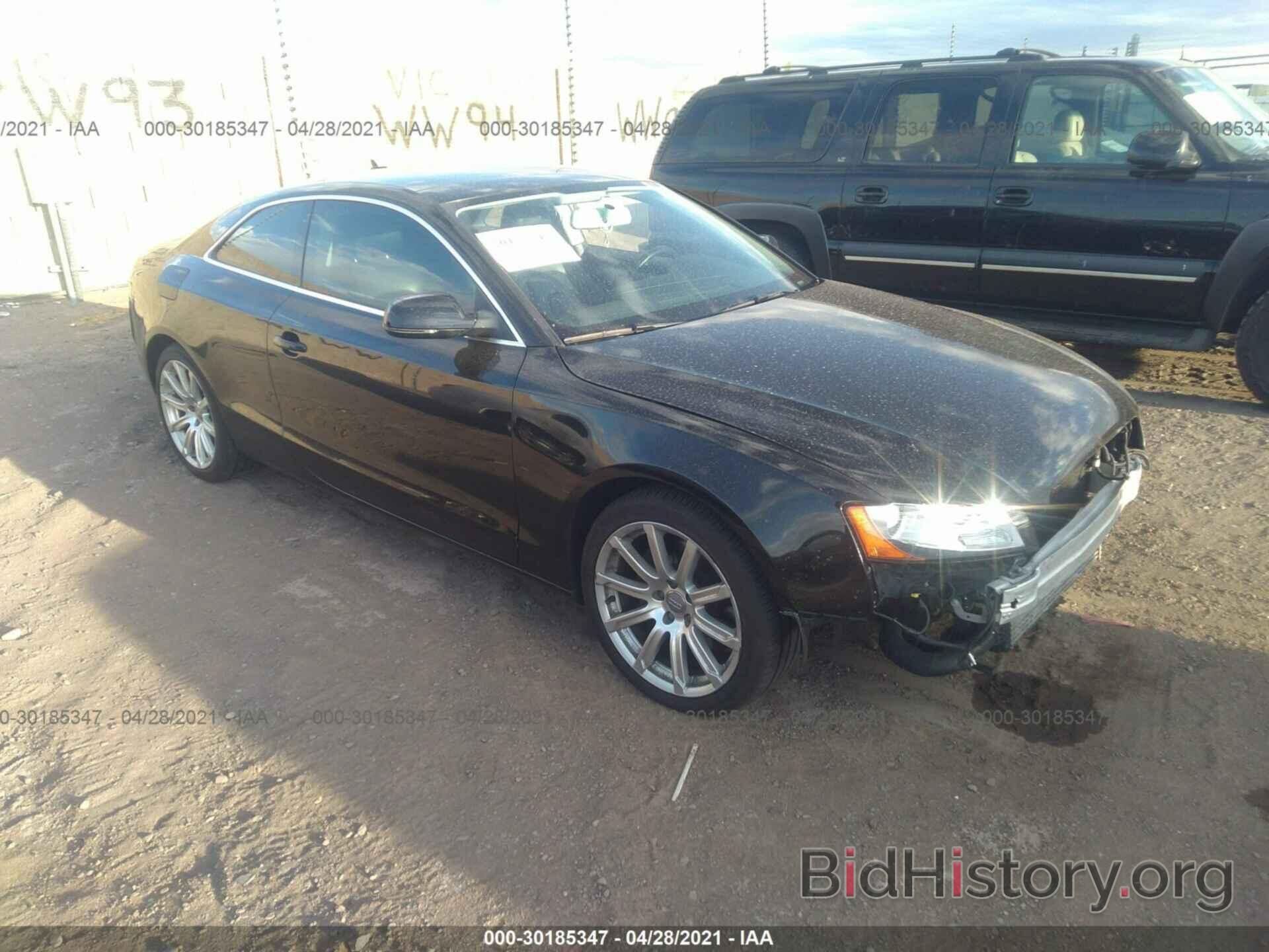 Photo WAUCFAFR8BA067060 - AUDI A5 2011