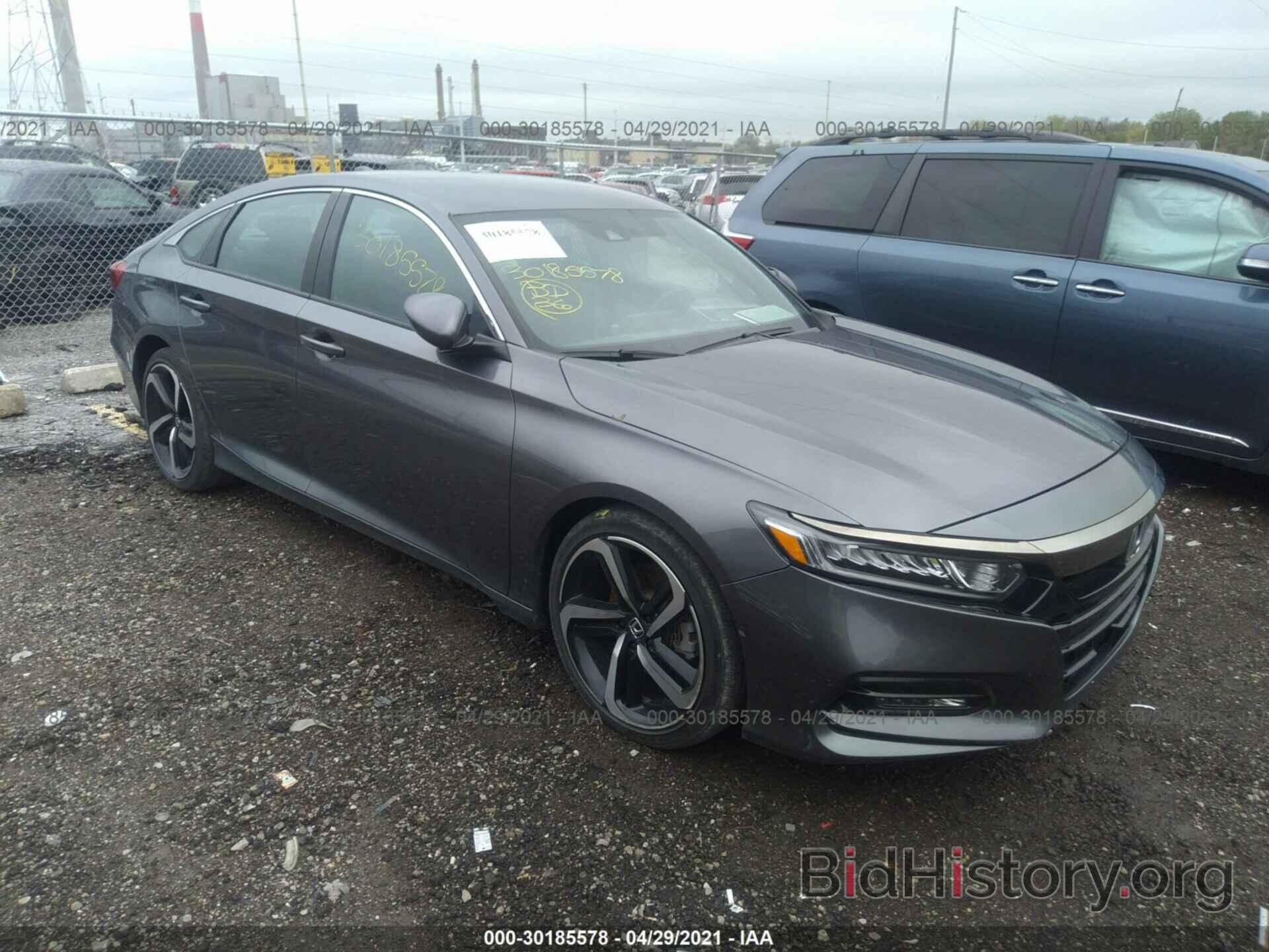 Photo 1HGCV1F30JA216952 - HONDA ACCORD SEDAN 2018