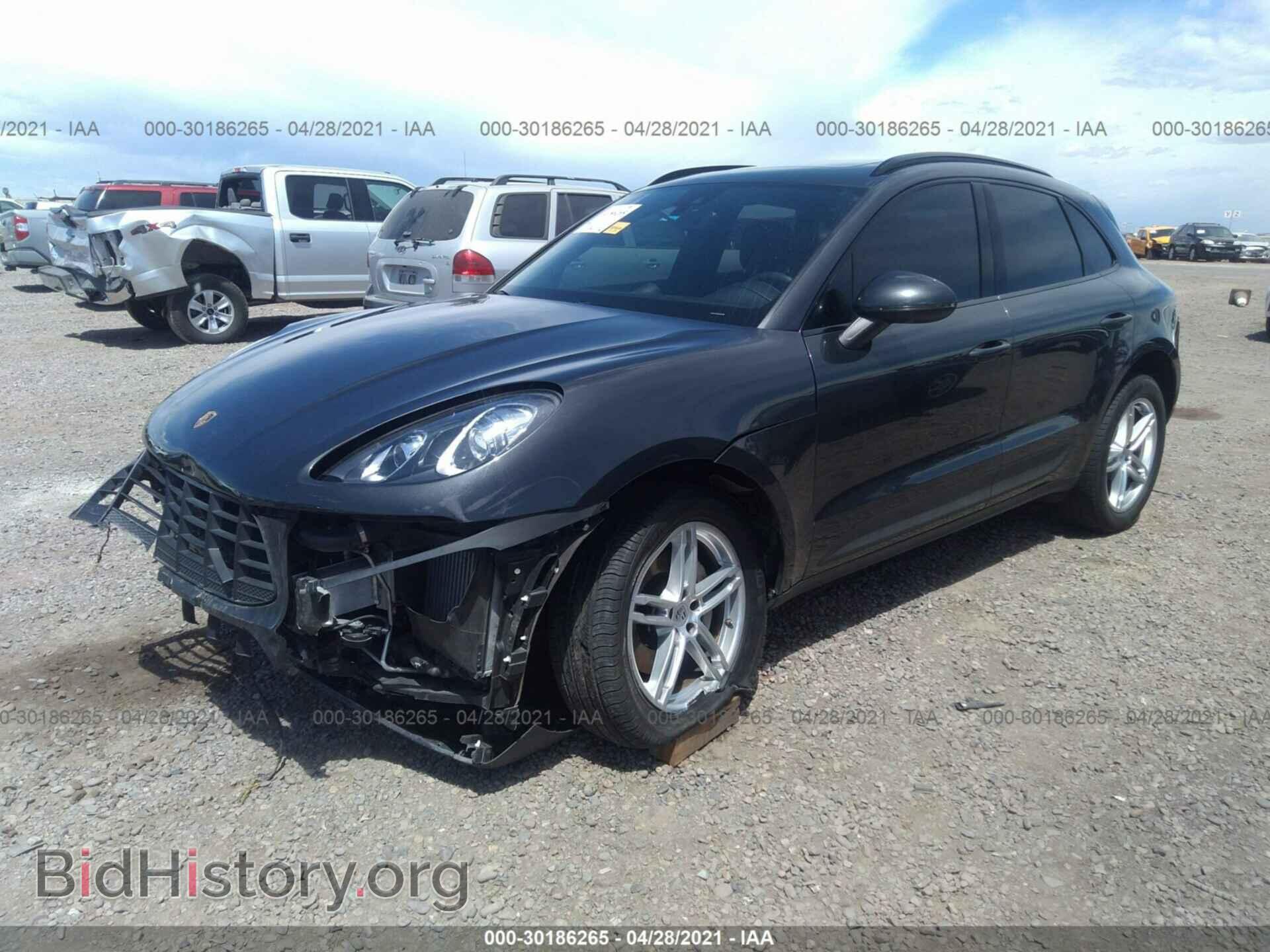 2017 PORSCHE MACAN - VIN: WP1AB2A56HLB14999 - Фото 2