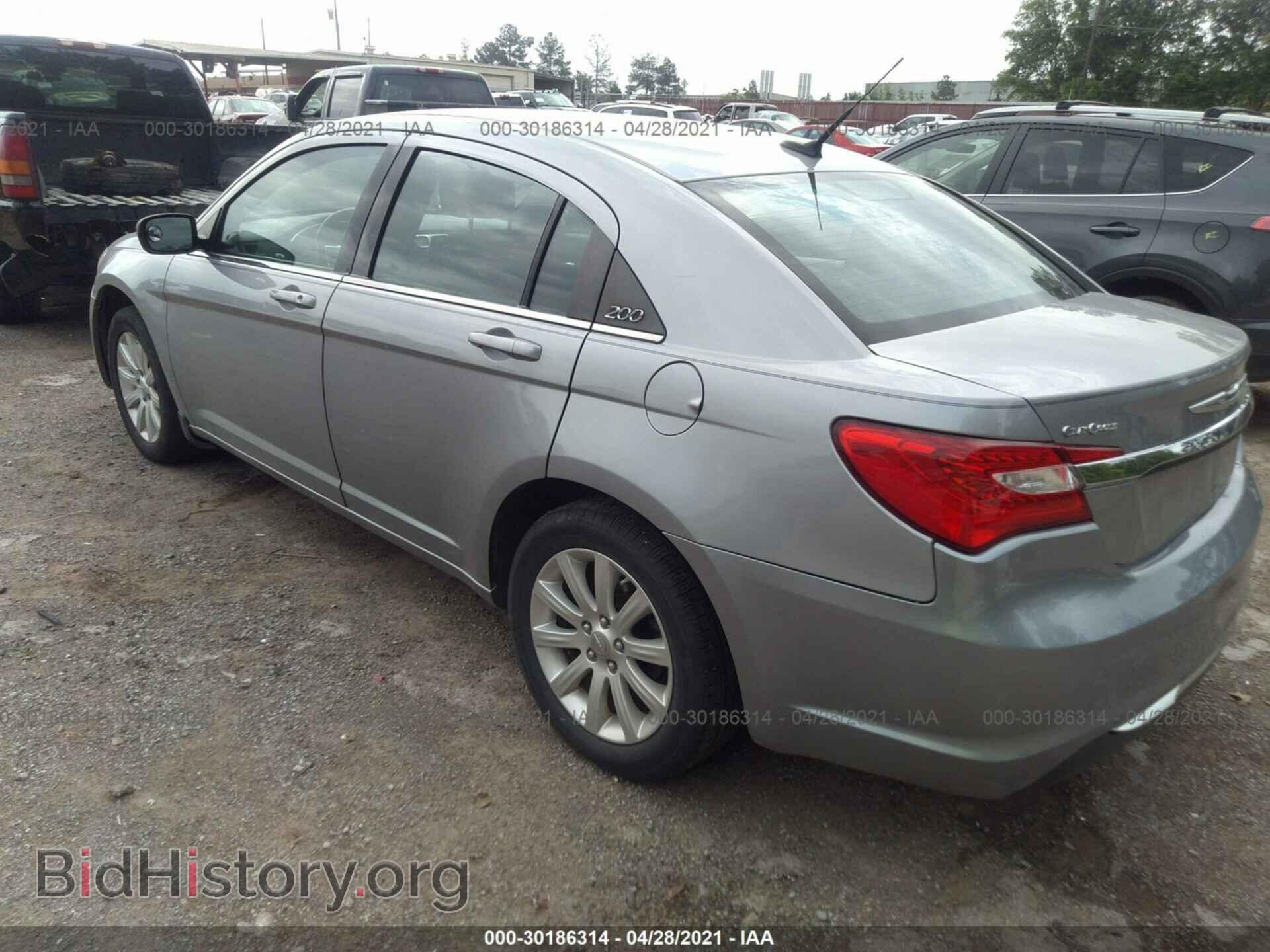 2013 CHRYSLER 200 - VIN: 1C3CCBBB0DN598327 - Photo 3