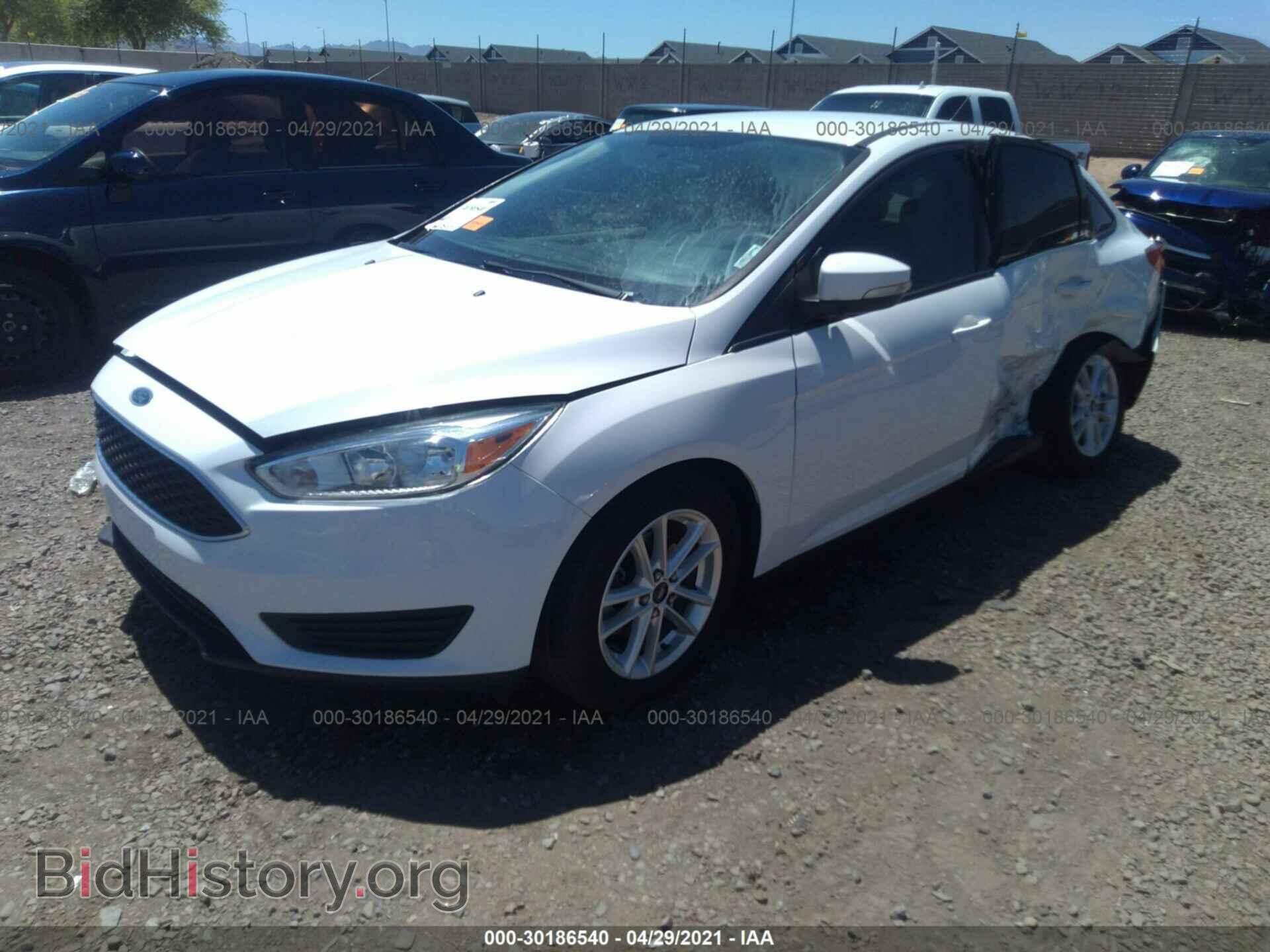 2016 FORD FOCUS - VIN: 1FADP3F23GL246692 - Фото 2