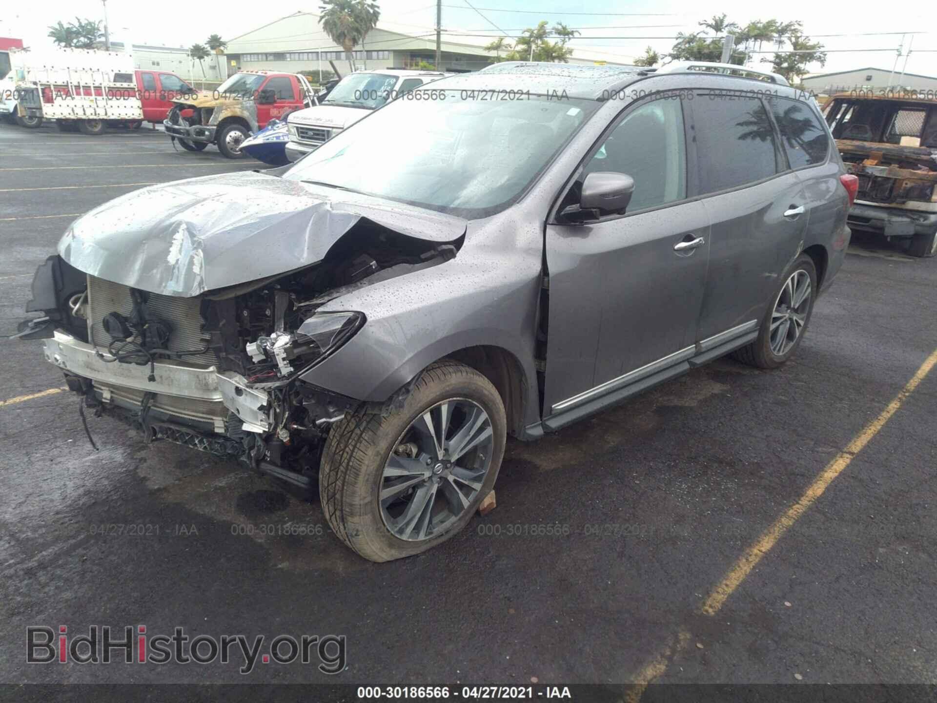 2017 NISSAN PATHFINDER - VIN: 5N1DR2MN9HC685839 - Фото 2