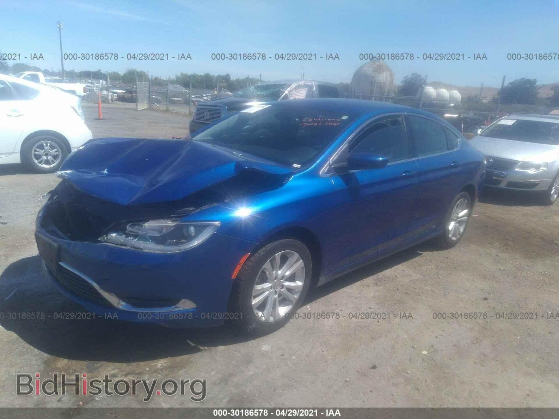 2015 CHRYSLER 200 - VIN: 1C3CCCAB3FN740941 - Фото 2