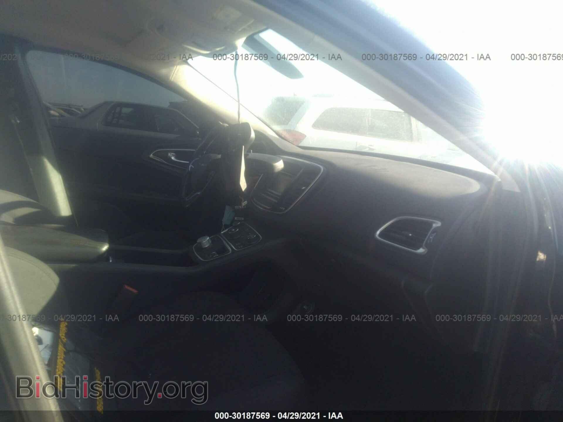 2016 CHRYSLER 200 - VIN: 1C3CCCAB9GN136022 - Фото 5