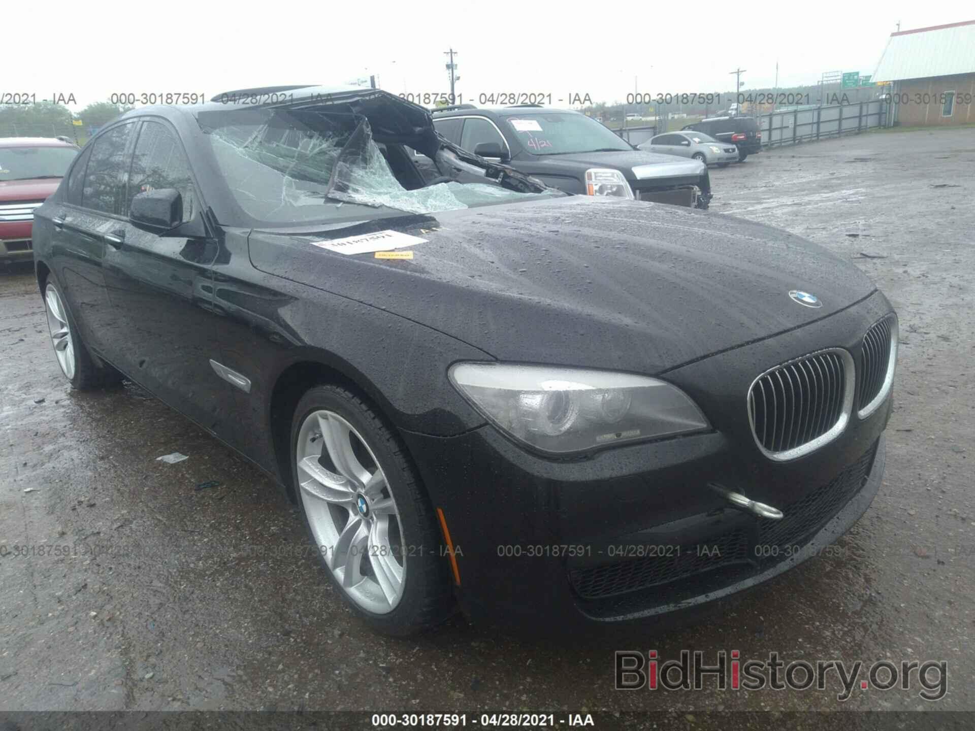 Photo WBAKA4C51CDS99089 - BMW 7 SERIES 2012