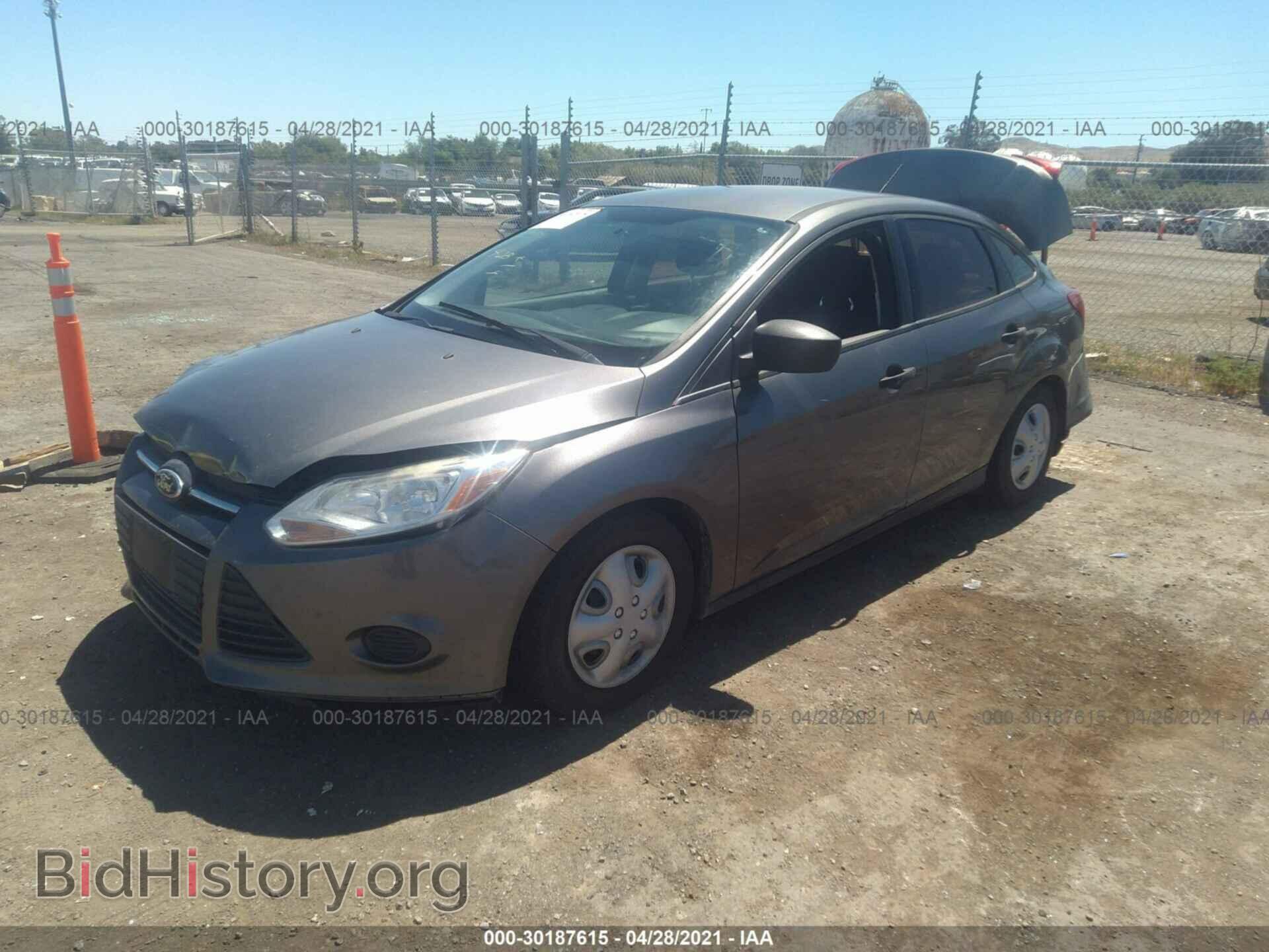 2014 FORD FOCUS - VIN: 1FADP3E2XEL112101 - Photo 2
