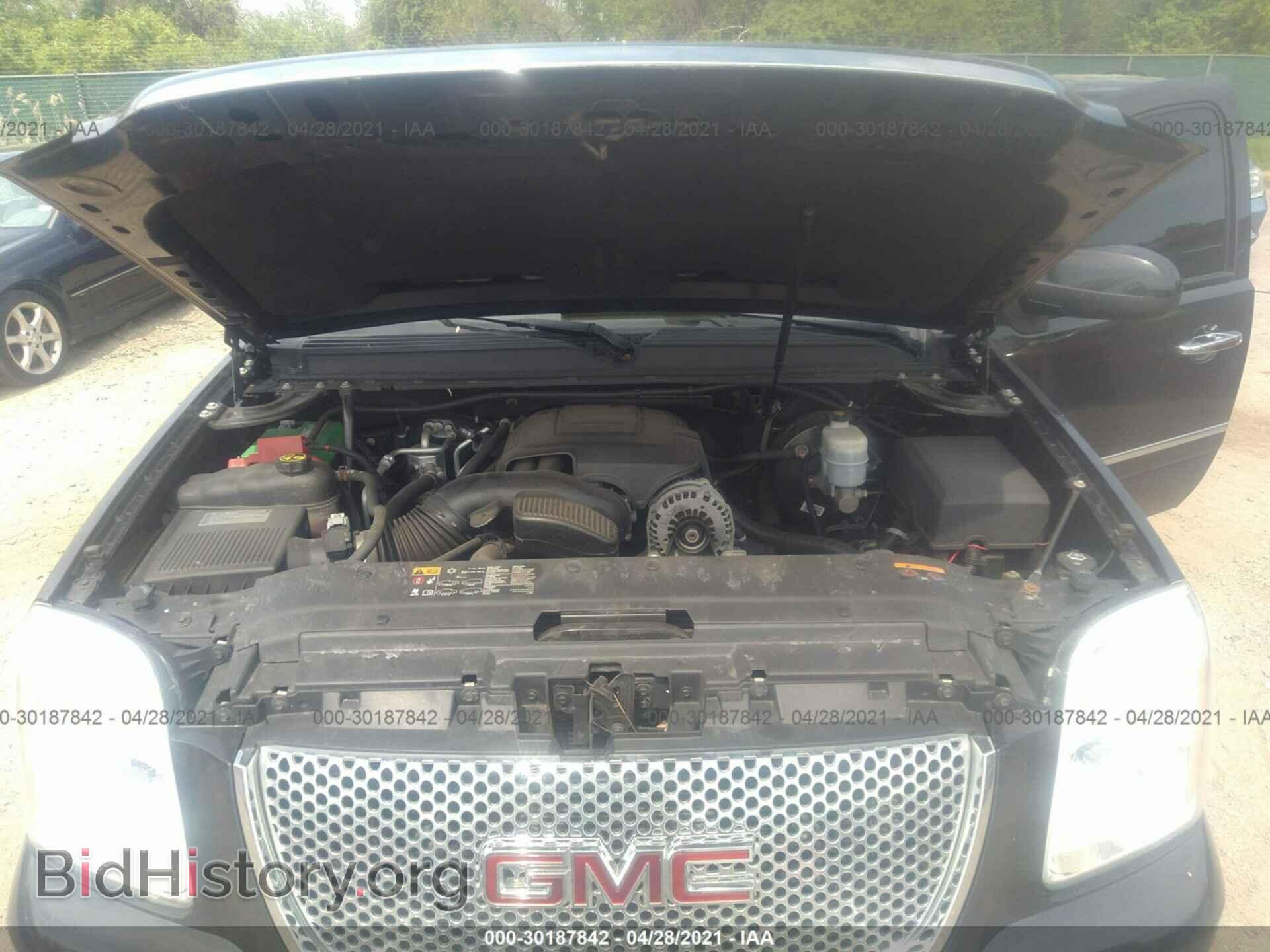 2013 GMC YUKON - VIN: 1GKS2EEF0DR284877 - Photo 10