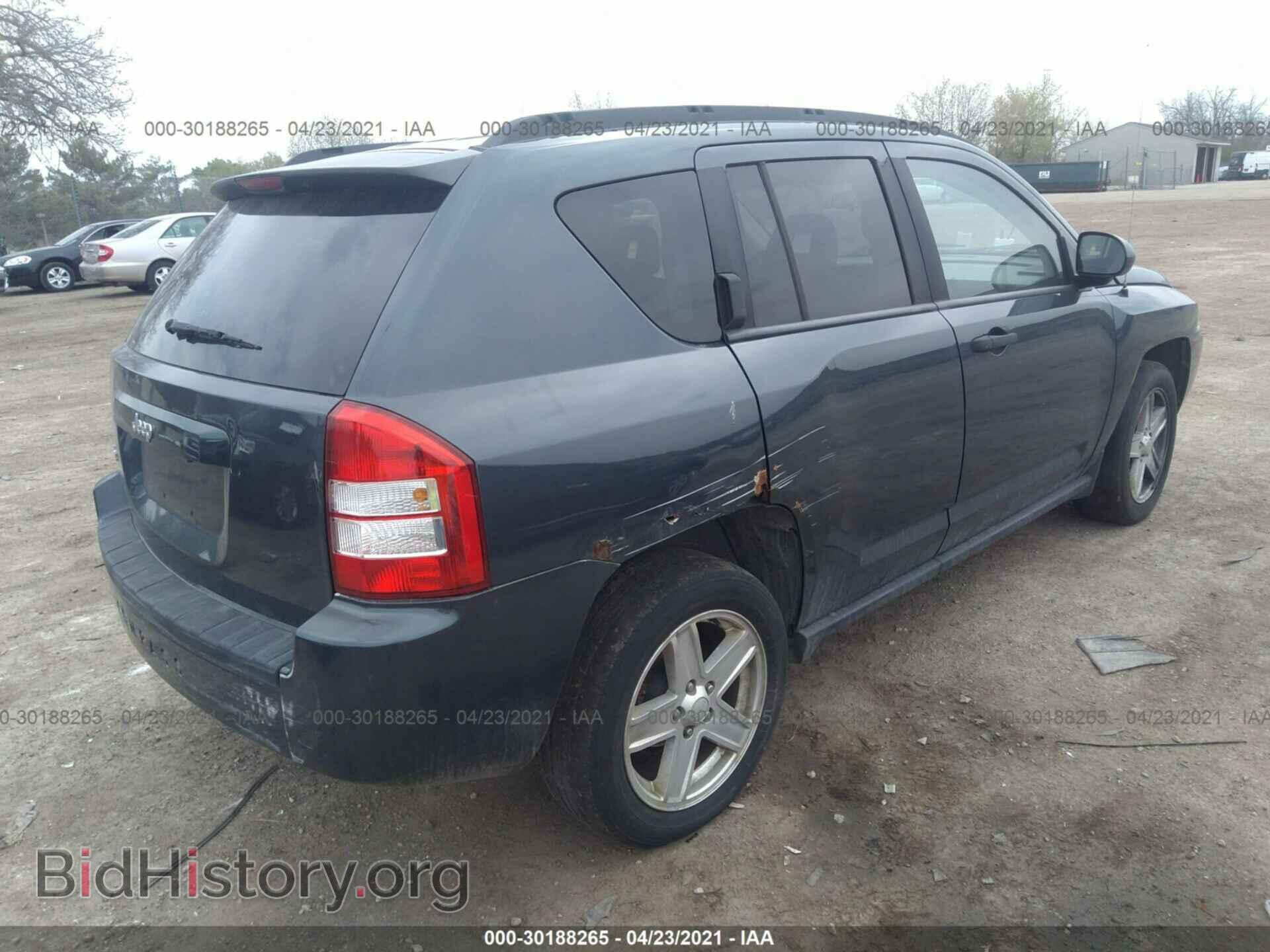 2007 JEEP COMPASS - VIN: 1J8FF47W97D430826 - Фото 4