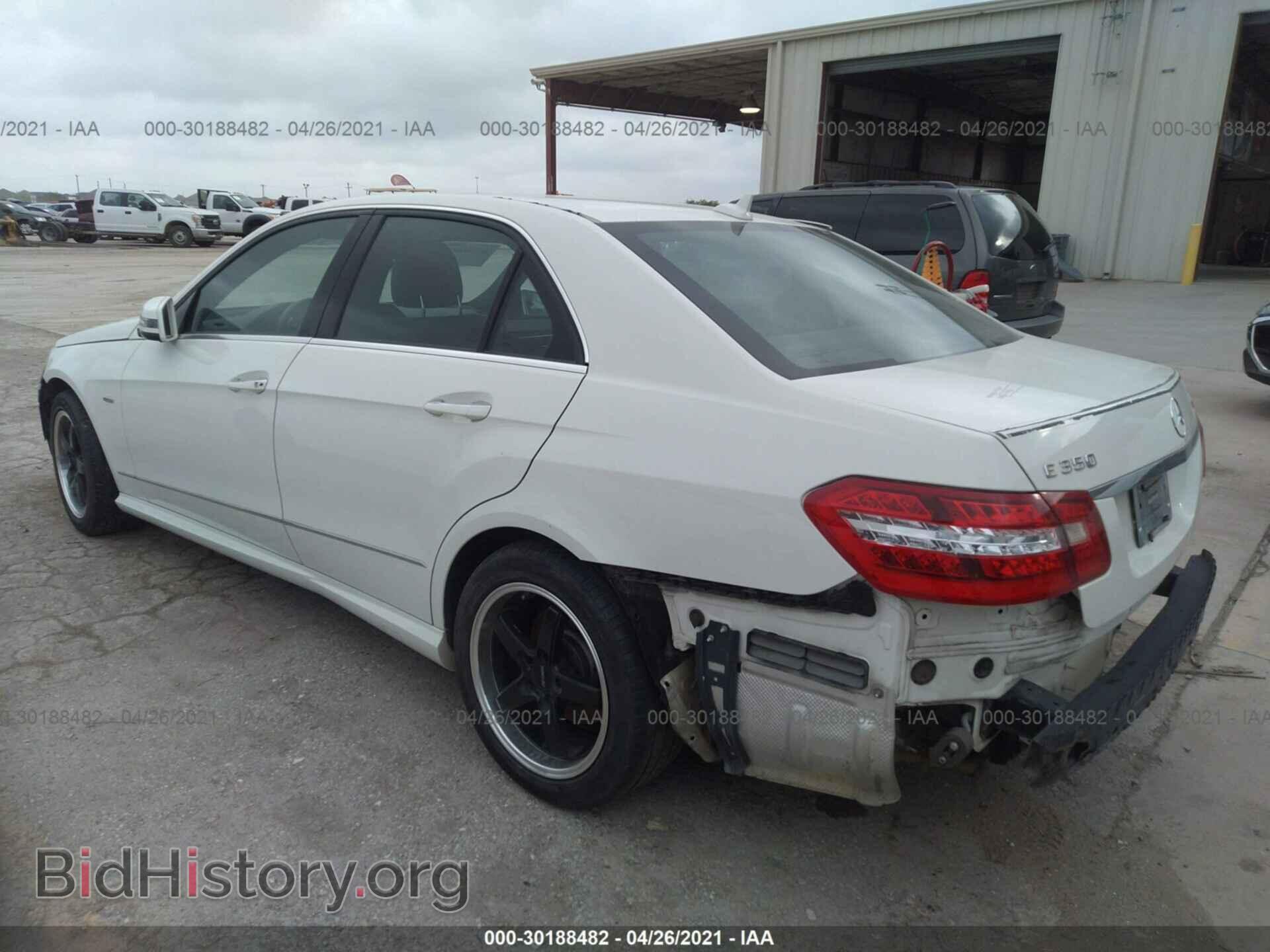 2012 MERCEDES-BENZ E-CLASS - VIN: WDDHF2EB9CA561700 - Photo 3