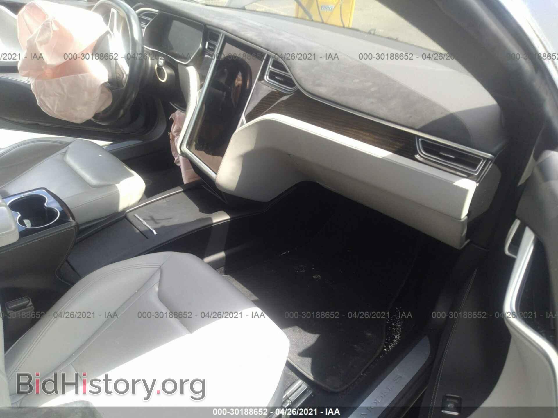 2016 TESLA MODEL S - VIN: 5YJSA1E2XGF143426 - Фото 5