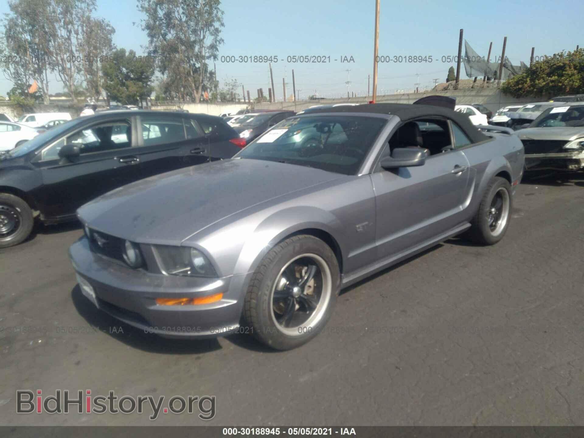 2007 FORD MUSTANG - VIN: 1ZVHT85H475345260 - Фото 2