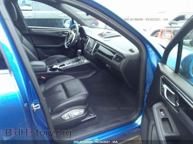 2018 Porsche MACAN (VIN WP1AA2A51JLB01084) — photo 5 of 16