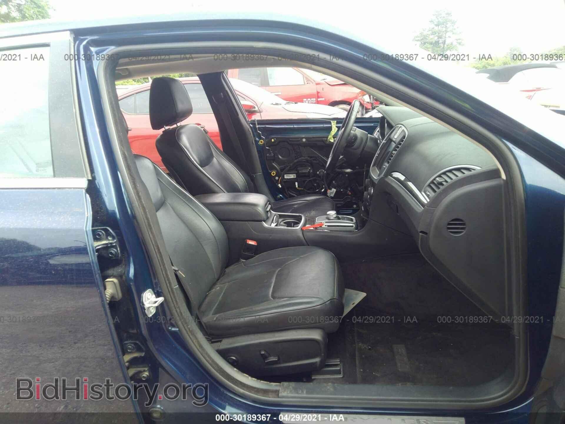 2017 CHRYSLER 300 - VIN: 2C3CCAEG6HH565266 - Фото 5
