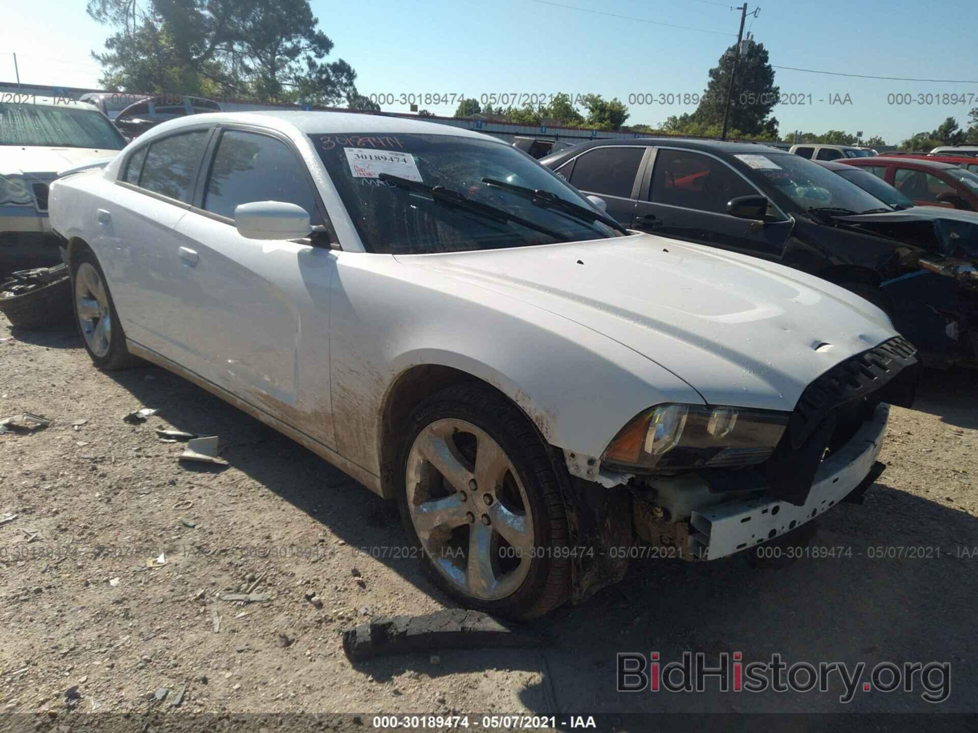 Photo 2C3CDXBG8DH633386 - DODGE CHARGER 2013