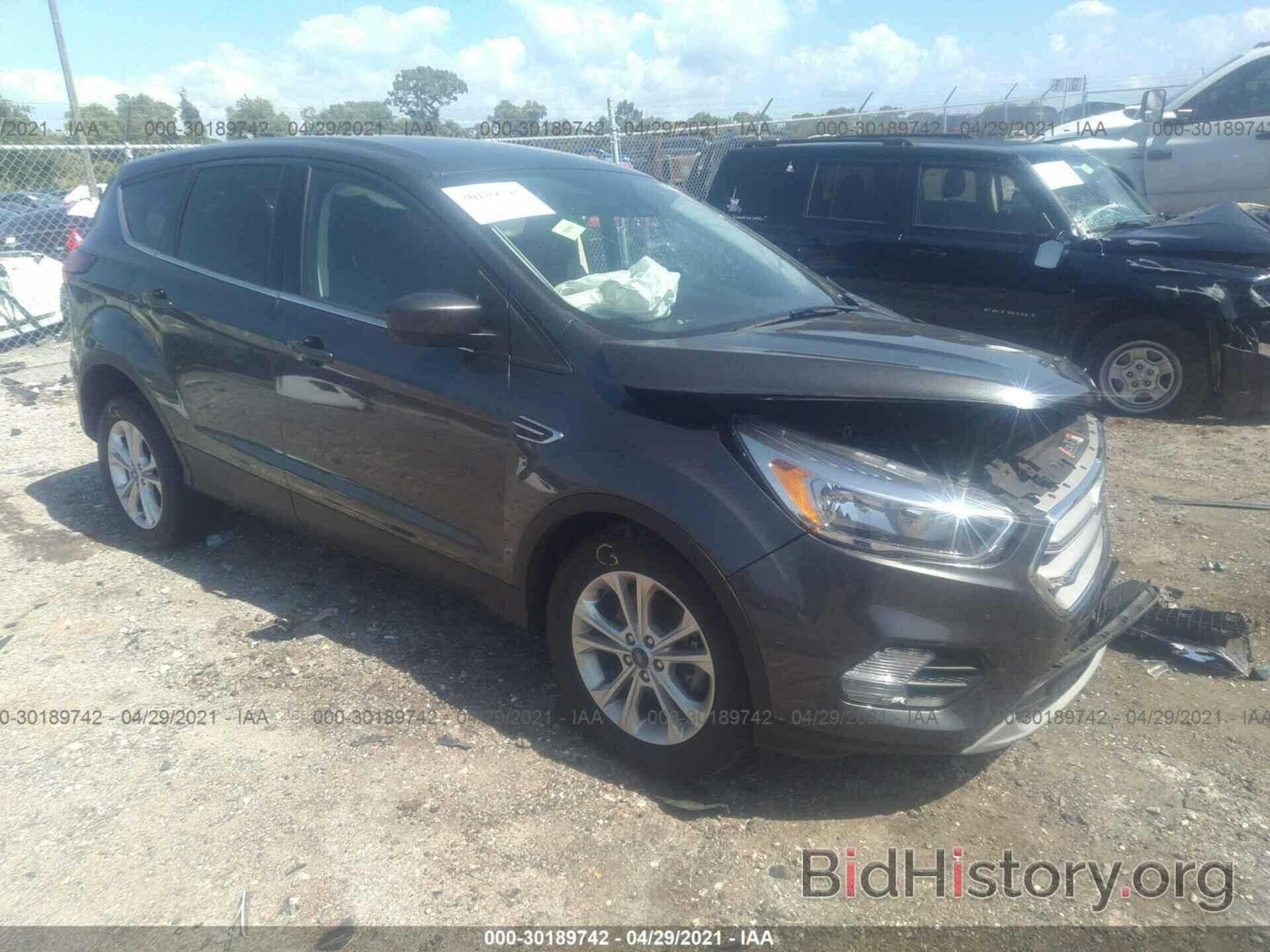 Photo 1FMCU0GD8KUB75274 - FORD ESCAPE 2019