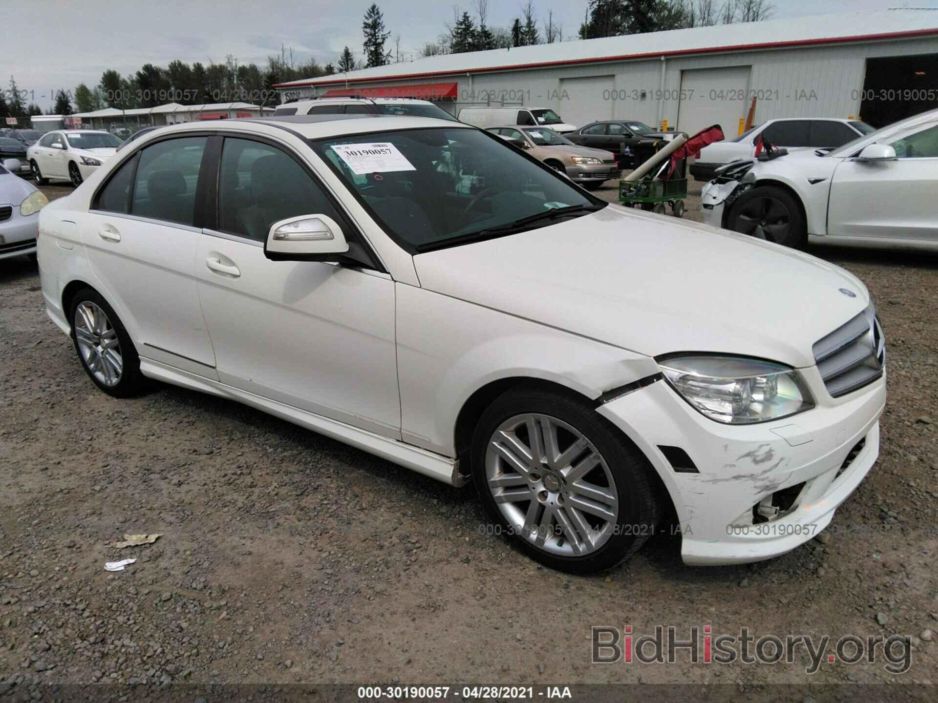 Photo WDDGF54X28F044517 - MERCEDES-BENZ C-CLASS 2008