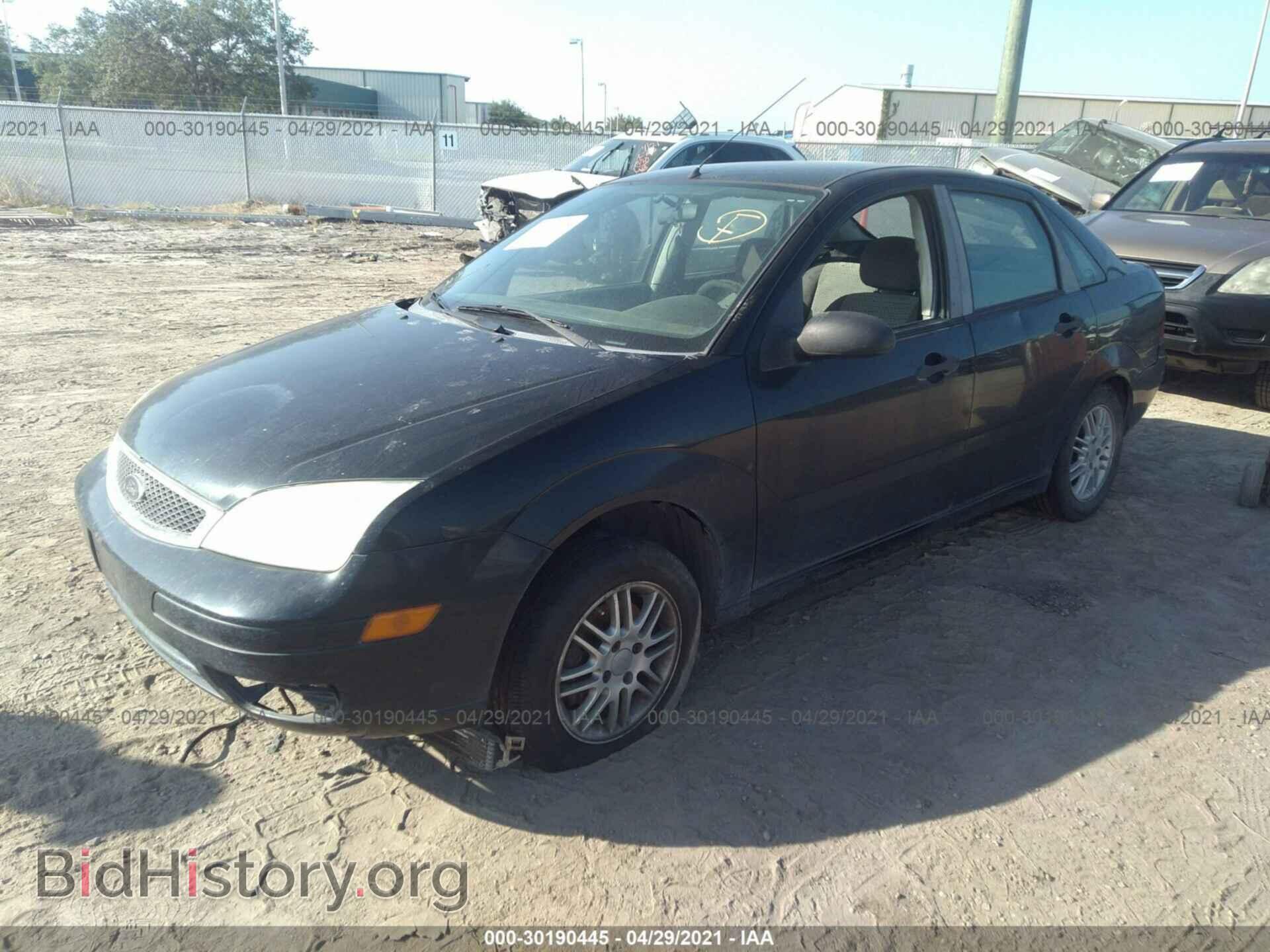 2007 FORD FOCUS - VIN: 1FAFP34N87W320077 - Фото 2