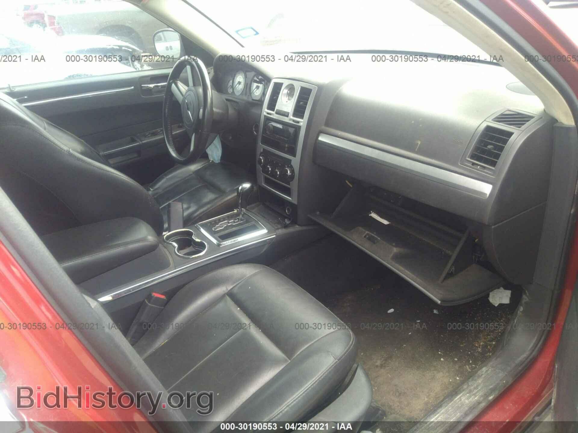2010 CHRYSLER 300 - VIN: 2C3CA5CV7AH326264 - Фото 5