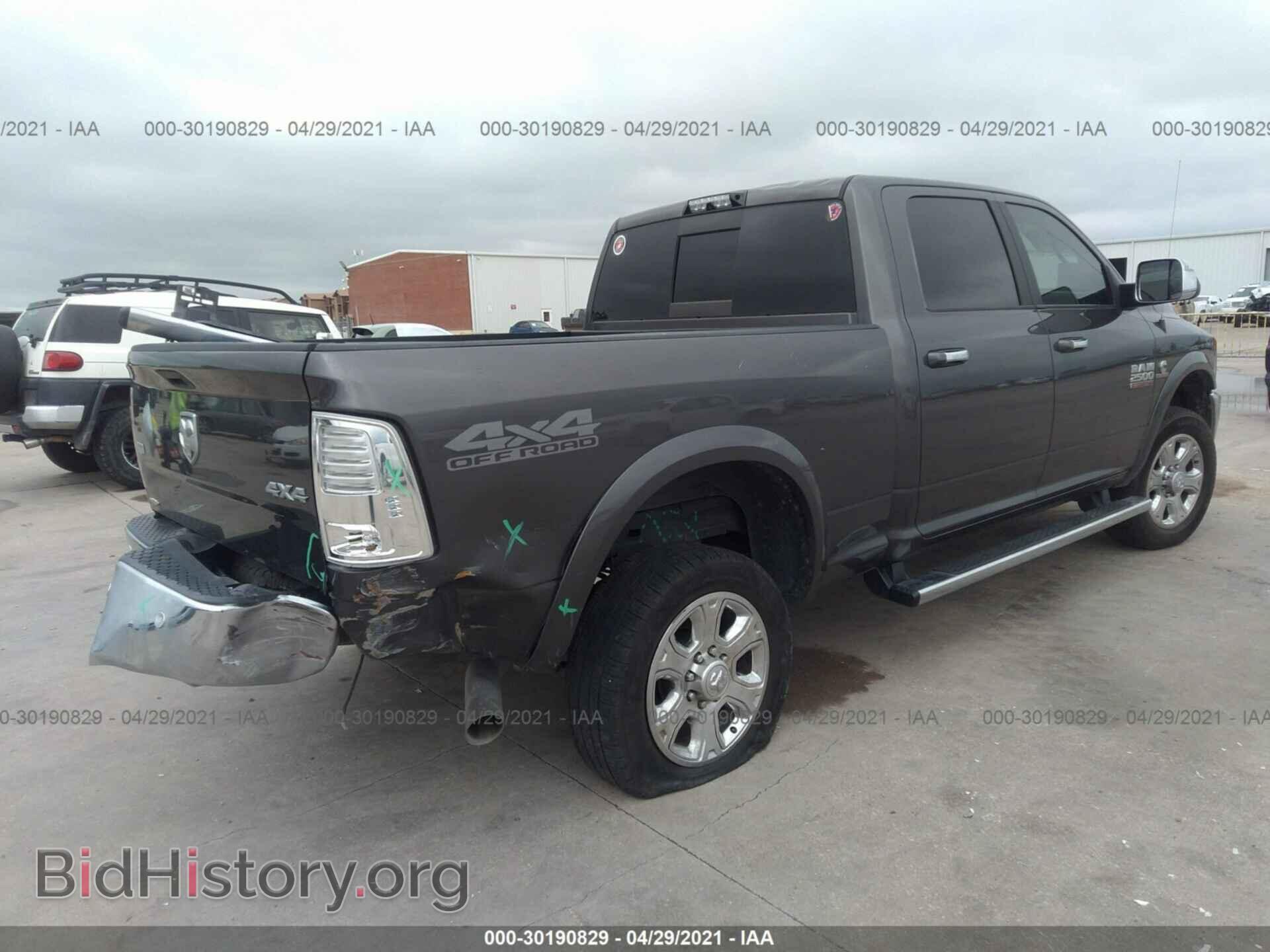 2017 RAM 2500 - VIN: 3C6UR5FL6HG726529 - Фото 4