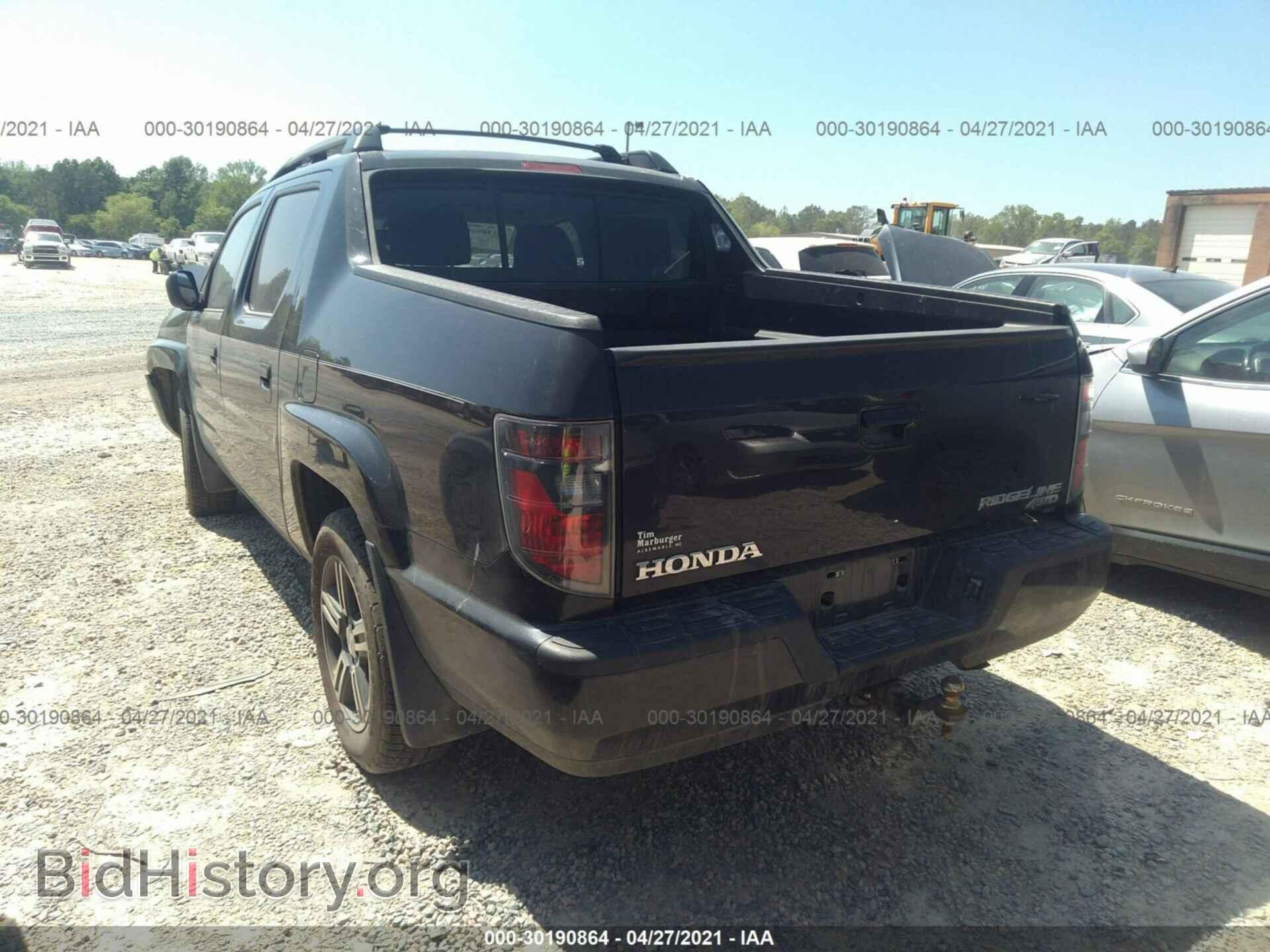 2014 HONDA RIDGELINE - VIN: 5FPYK1F74EB012546 - Фото 3