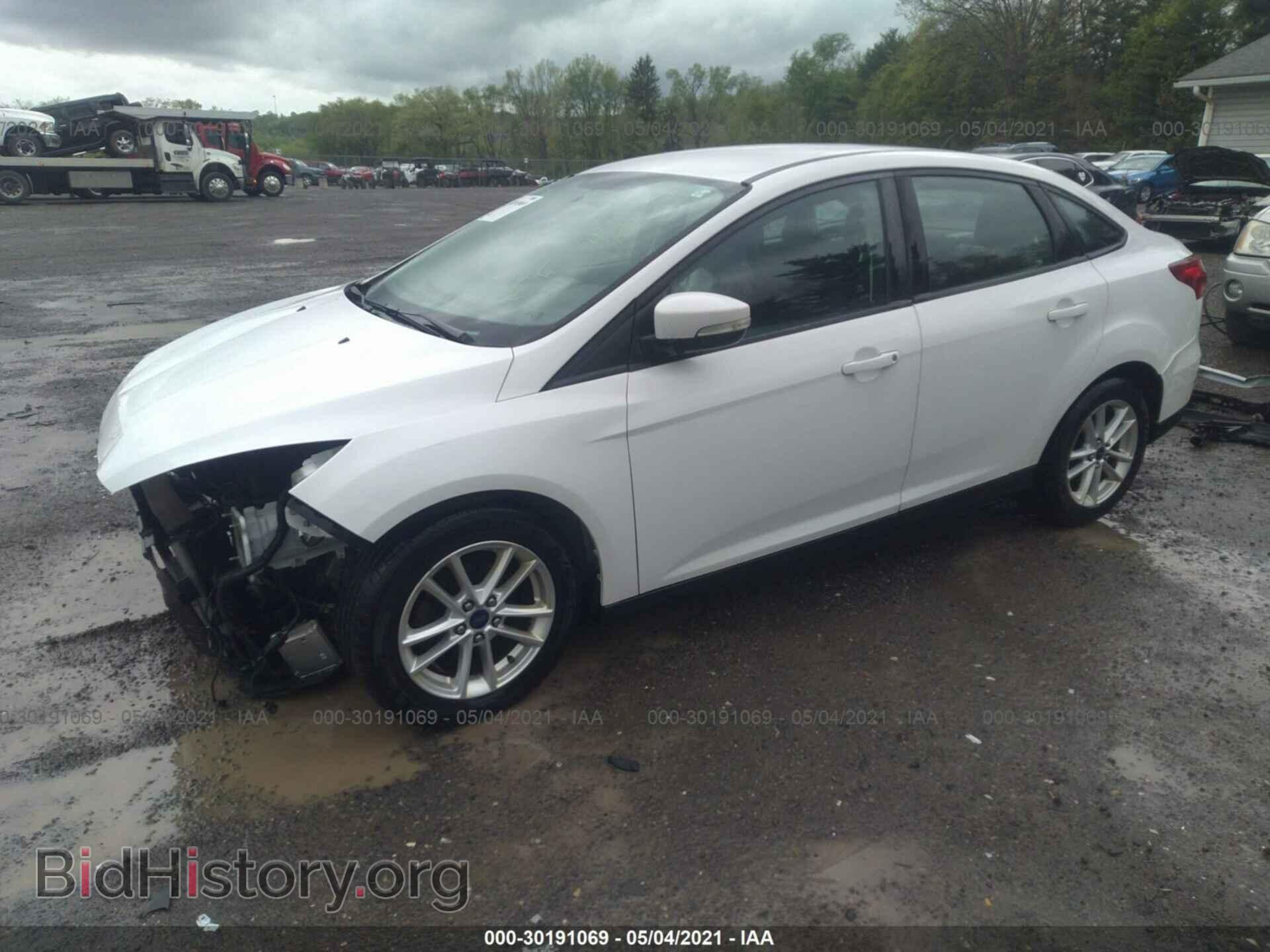 2016 FORD FOCUS - VIN: 1FADP3F2XGL207968 - Photo 2