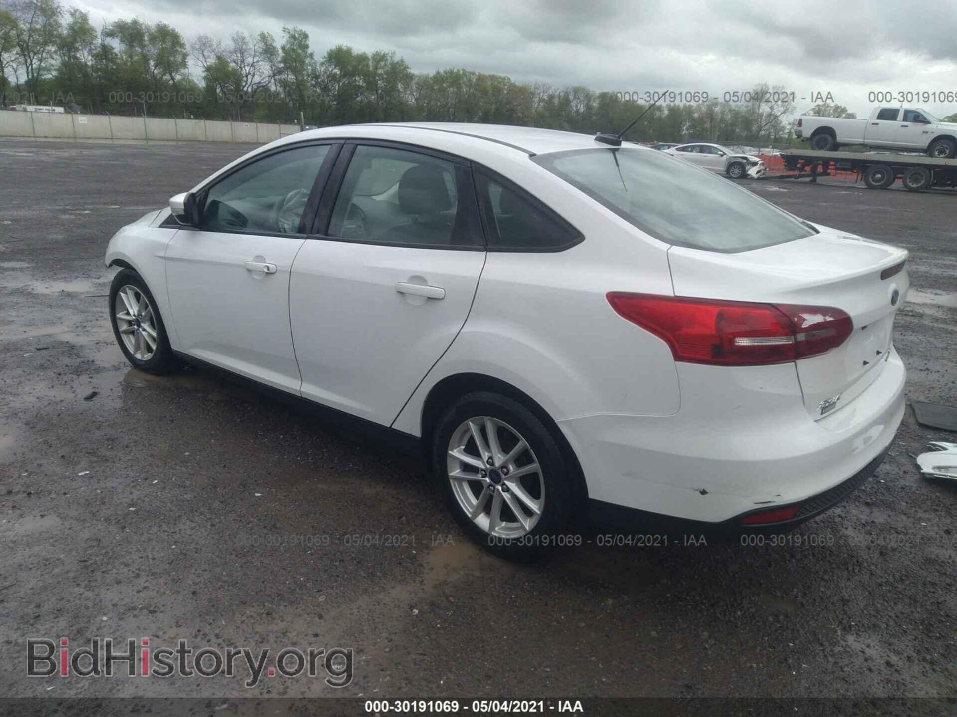 2016 FORD FOCUS - VIN: 1FADP3F2XGL207968 - Photo 3