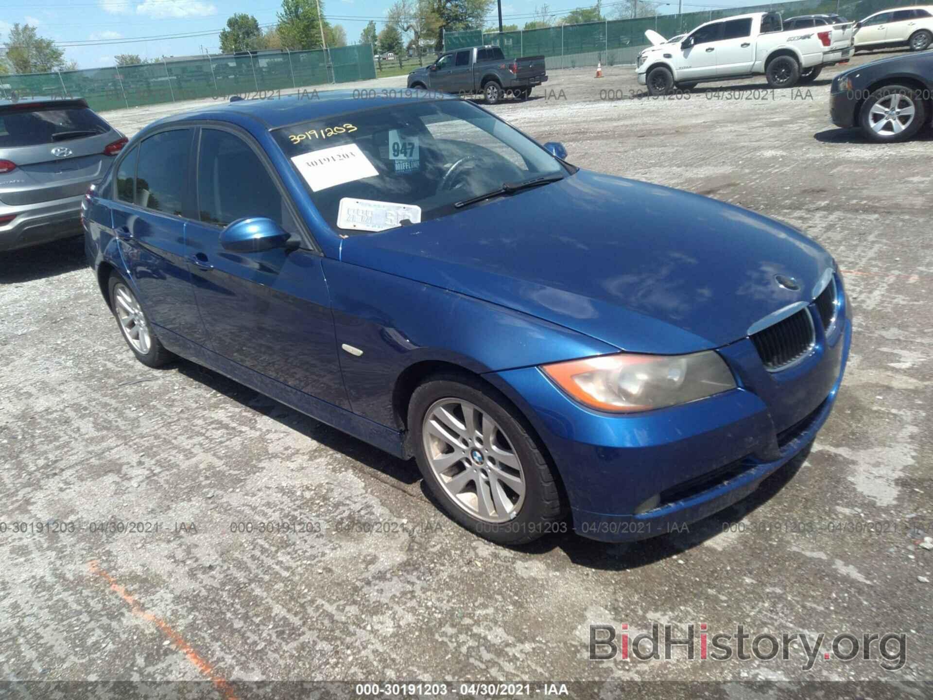 Photo WBAVA37507NE27603 - BMW 3 SERIES 2007