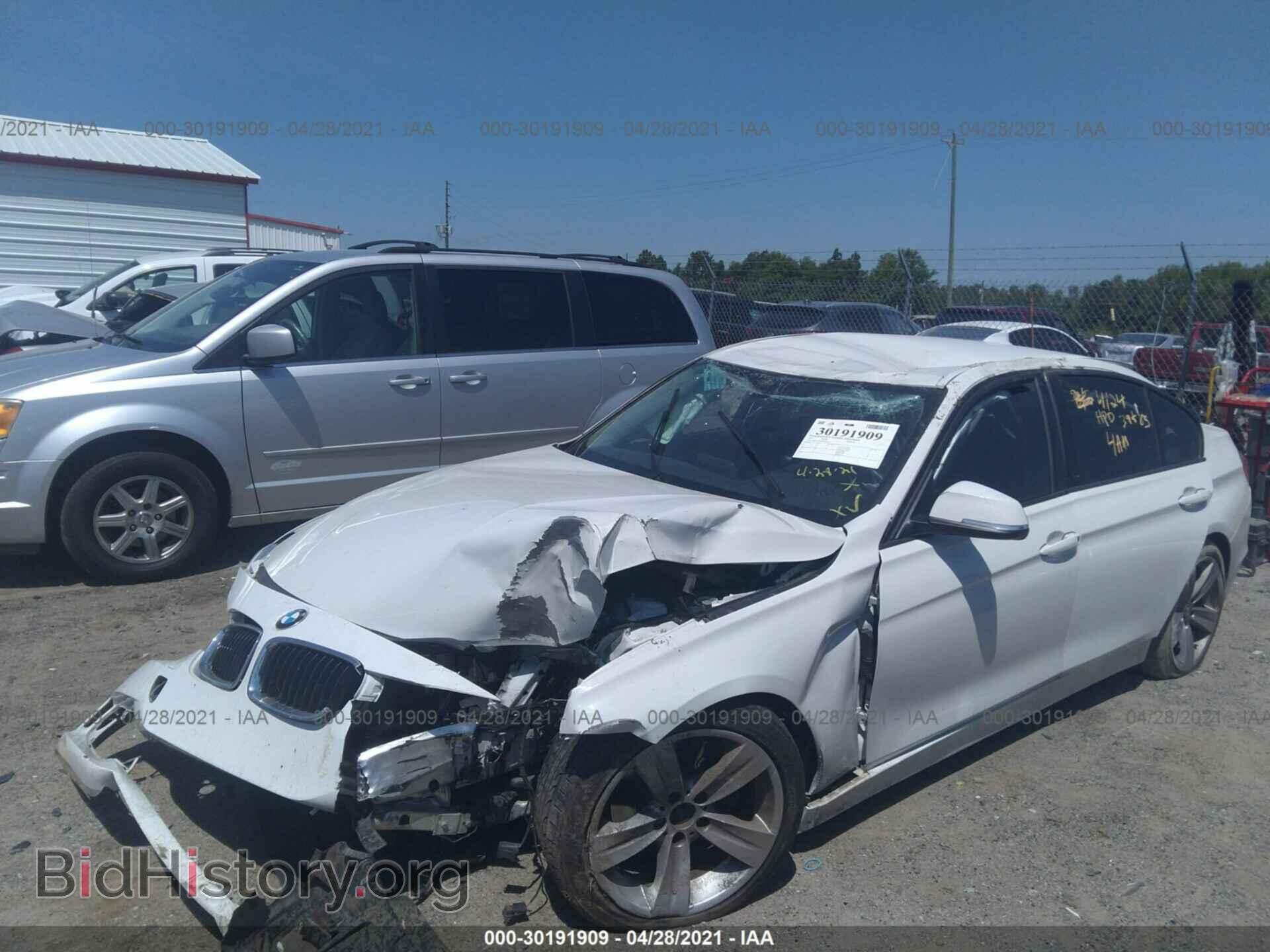 2015 BMW 3 SERIES - VIN: WBA3A5C55FF609361 - Фото 2