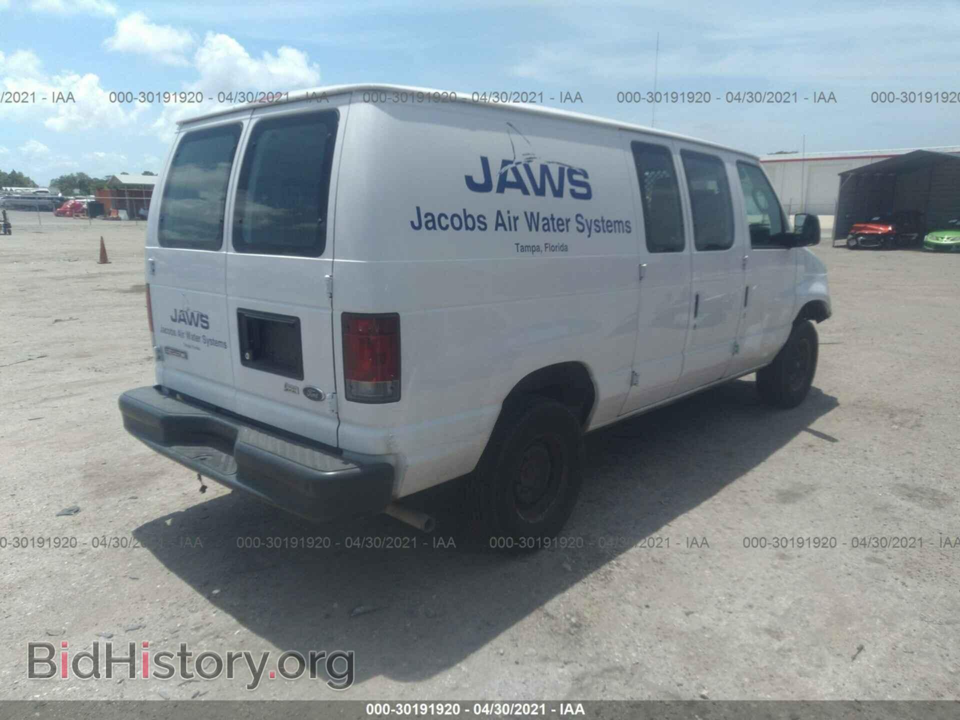 2010 FORD ECONOLINE CARGO VAN - VIN: 1FTNE2EW4ADA23680 - Фото 4