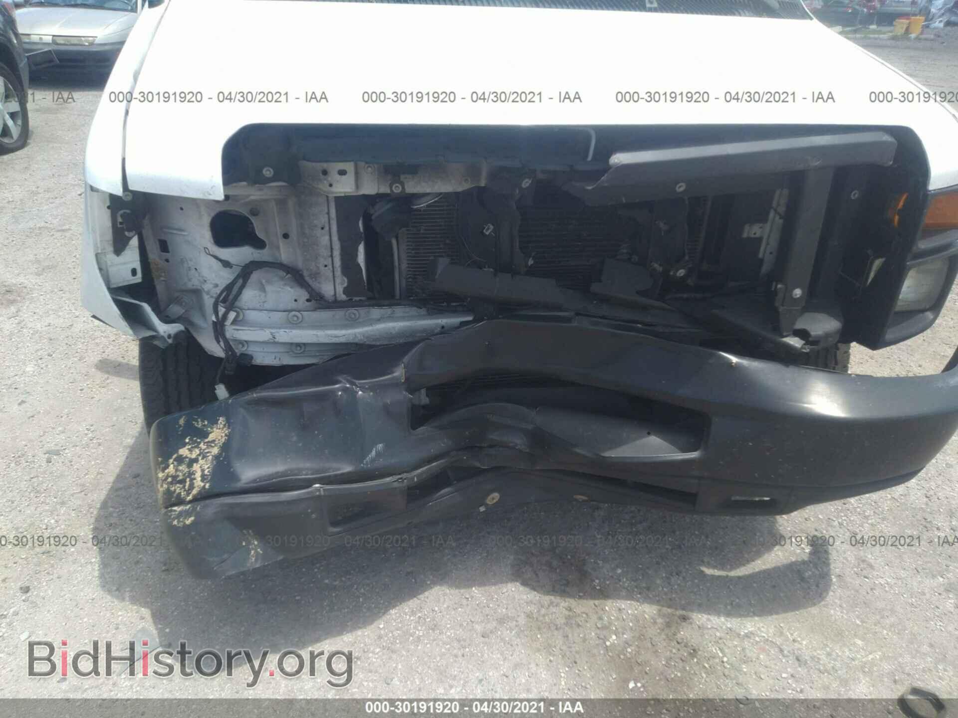 2010 FORD ECONOLINE CARGO VAN - VIN: 1FTNE2EW4ADA23680 - Фото 6