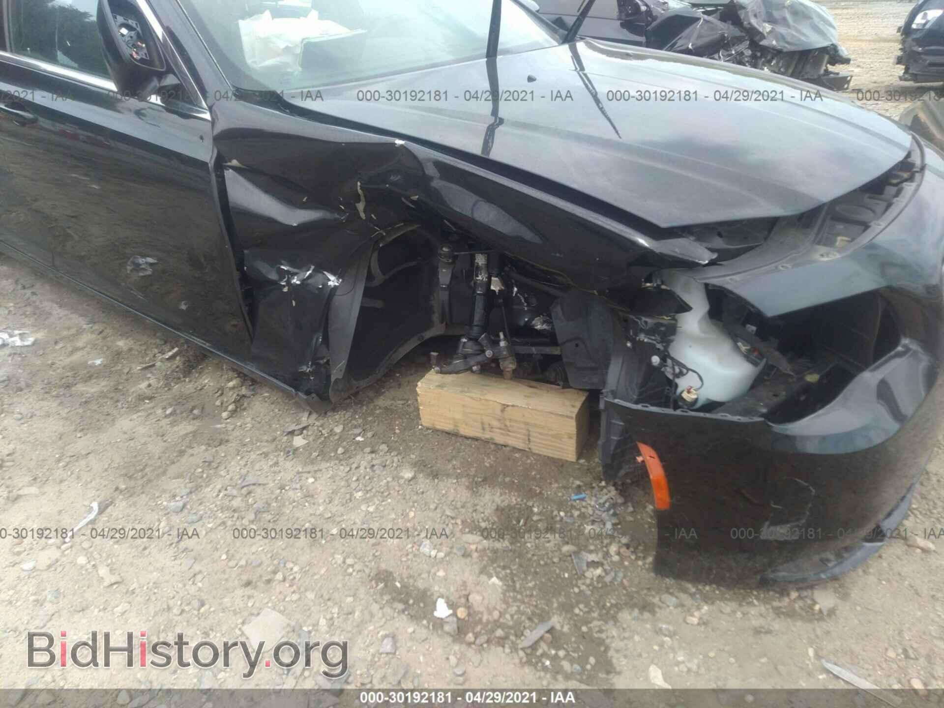 2017 CHRYSLER 300 - VIN: 2C3CCAAG7HH512209 - Фото 6