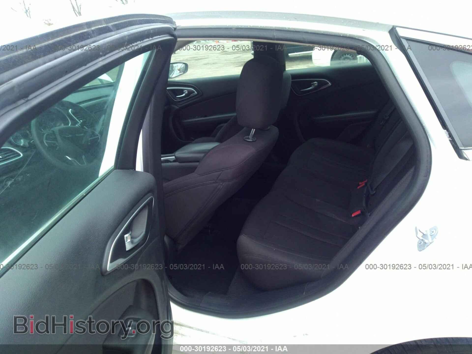 2015 CHRYSLER 200 - VIN: 1C3CCCAB9FN501975 - Фото 8