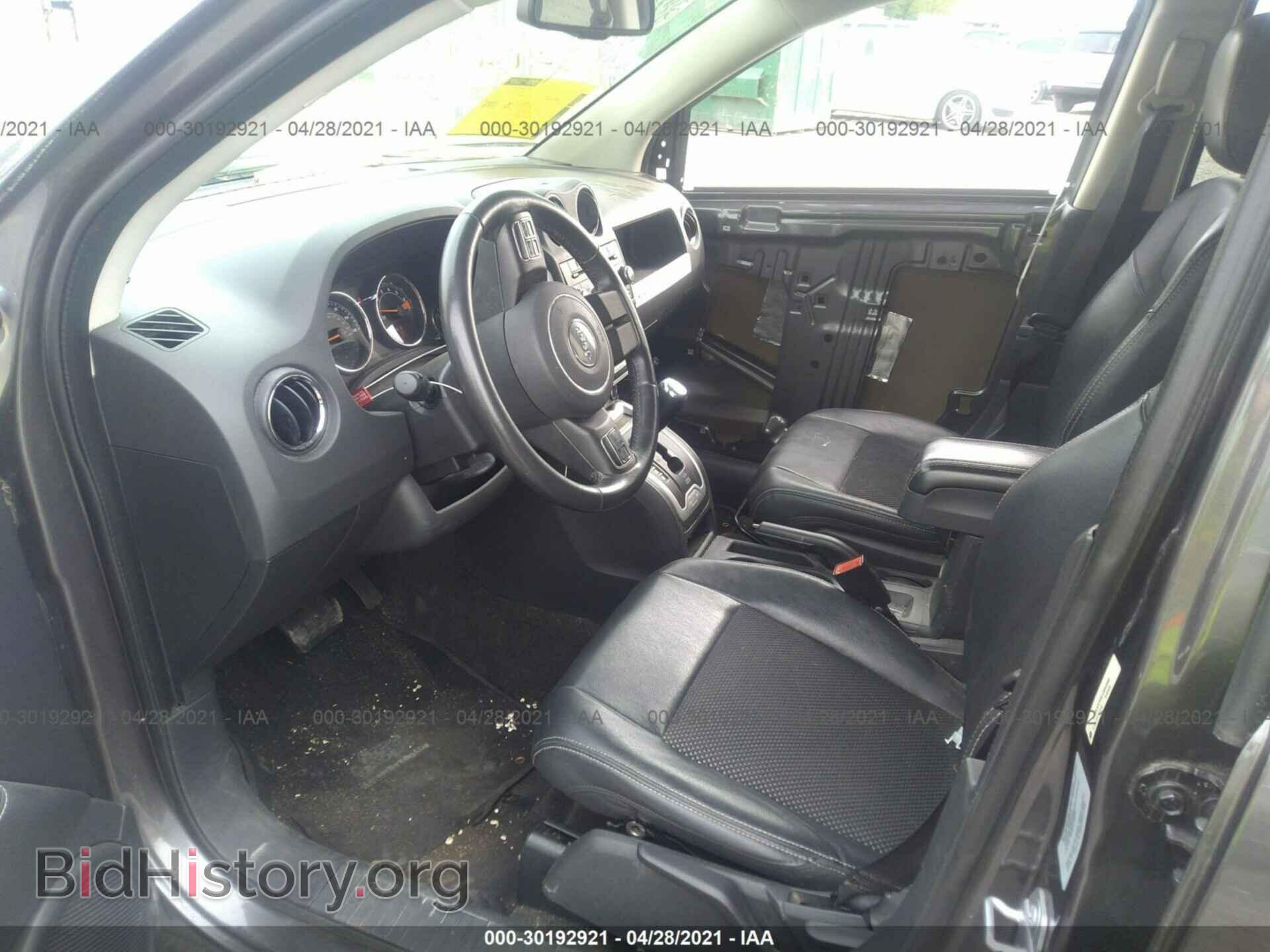 2014 JEEP COMPASS - VIN: 1C4NJDEB5ED892590 - Фото 5