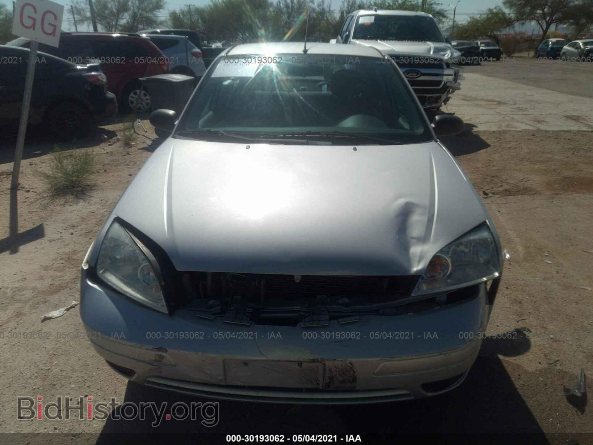 2007 FORD FOCUS - VIN: 1FAFP34N77W287105 - Фото 6