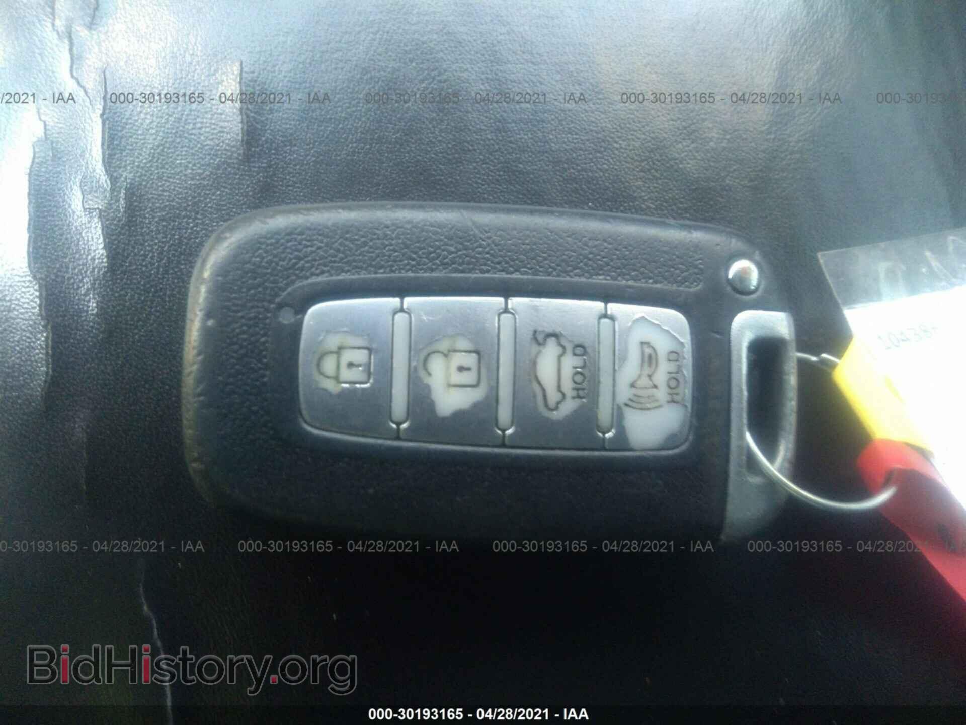 2011 HYUNDAI GENESIS - VIN: KMHGC4DF2BU138528 - Фото 11