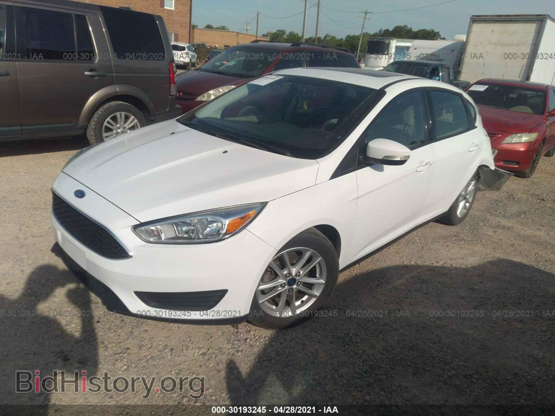 2016 FORD FOCUS - VIN: 1FADP3K2XGL276682 - Фото 2