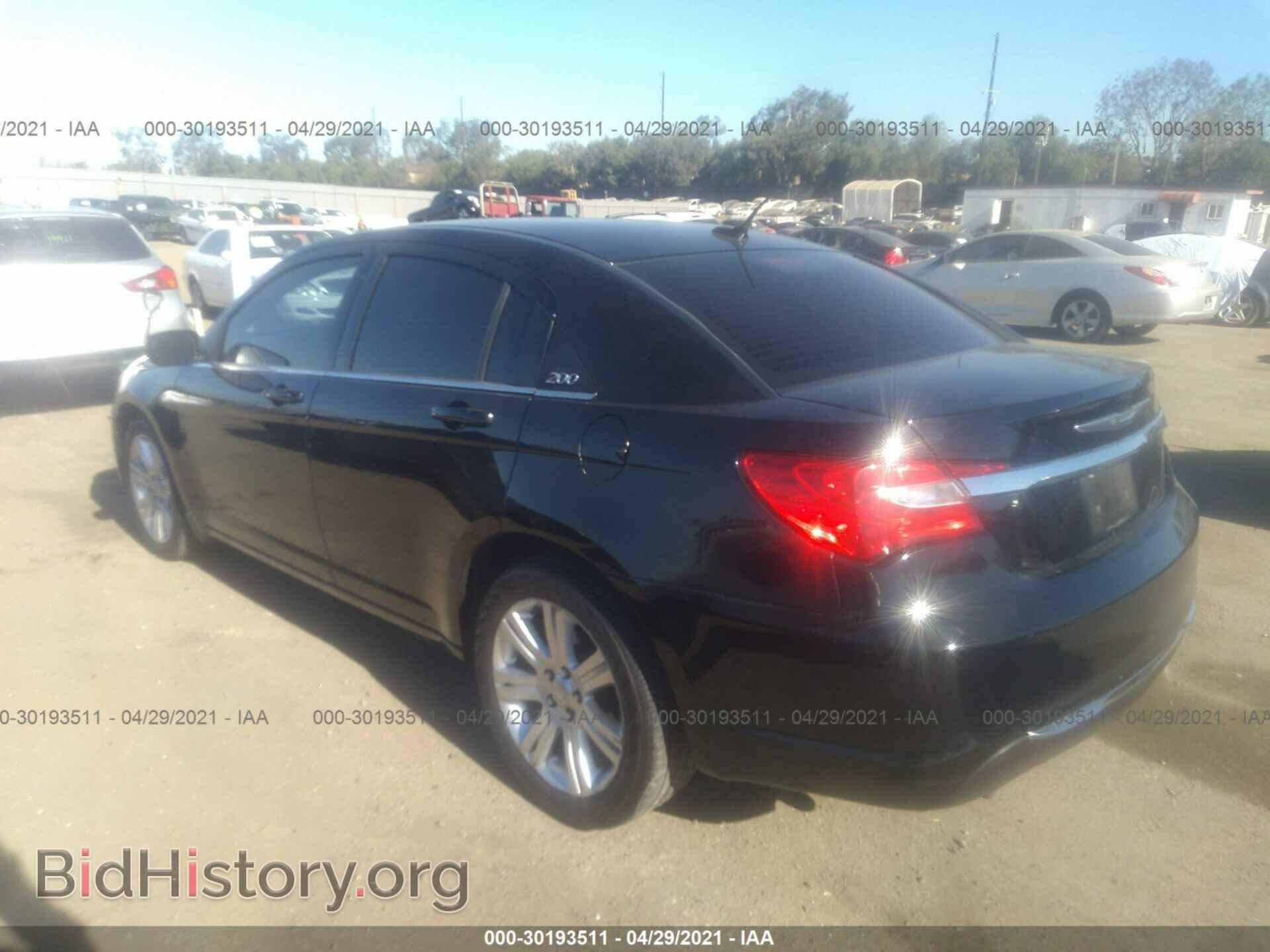 2012 CHRYSLER 200 - VIN: 1C3CCBBG0CN221765 - Photo 3