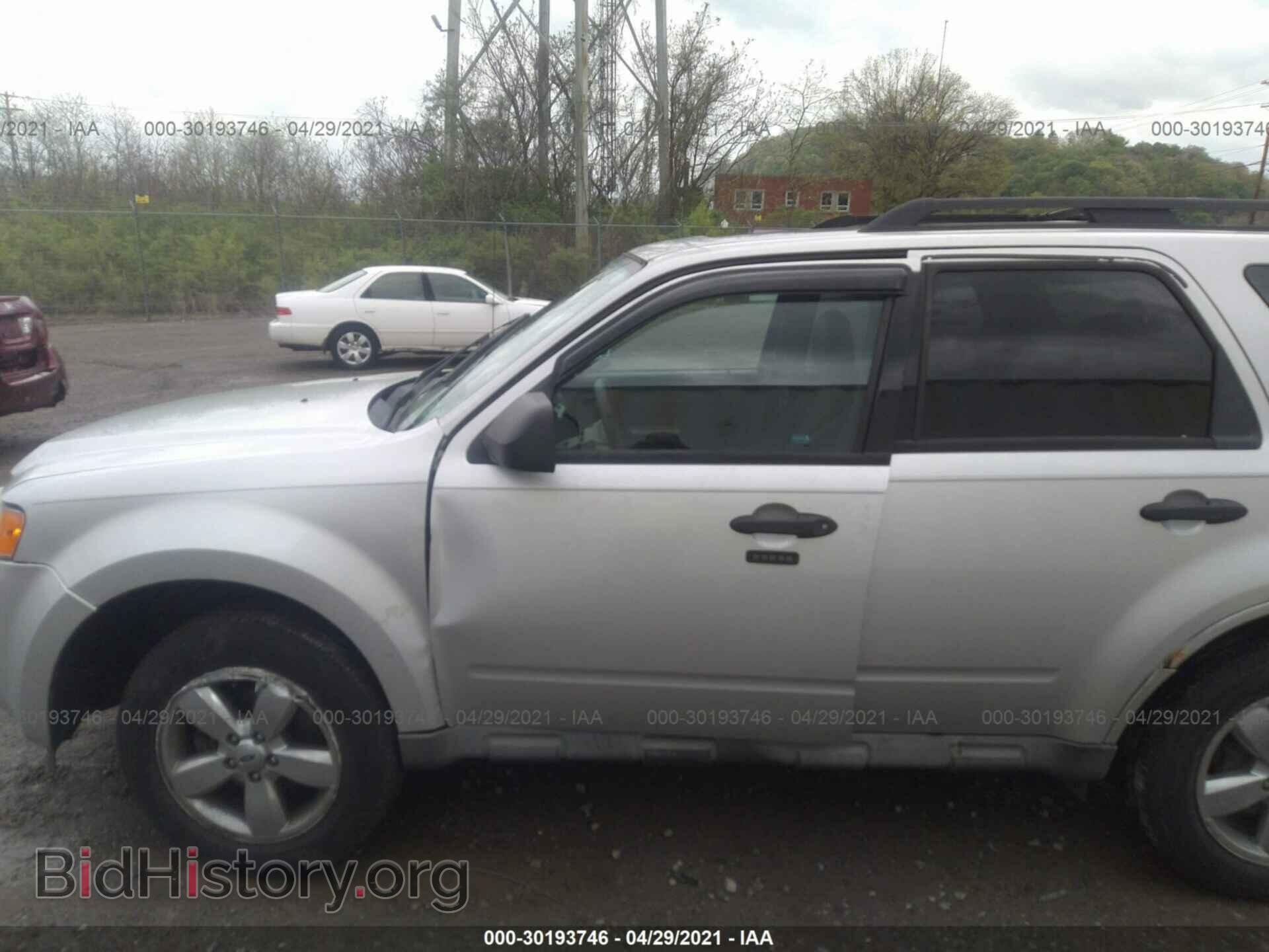 2009 FORD ESCAPE - VIN: 1FMCU93G69KC68093 - Фото 6