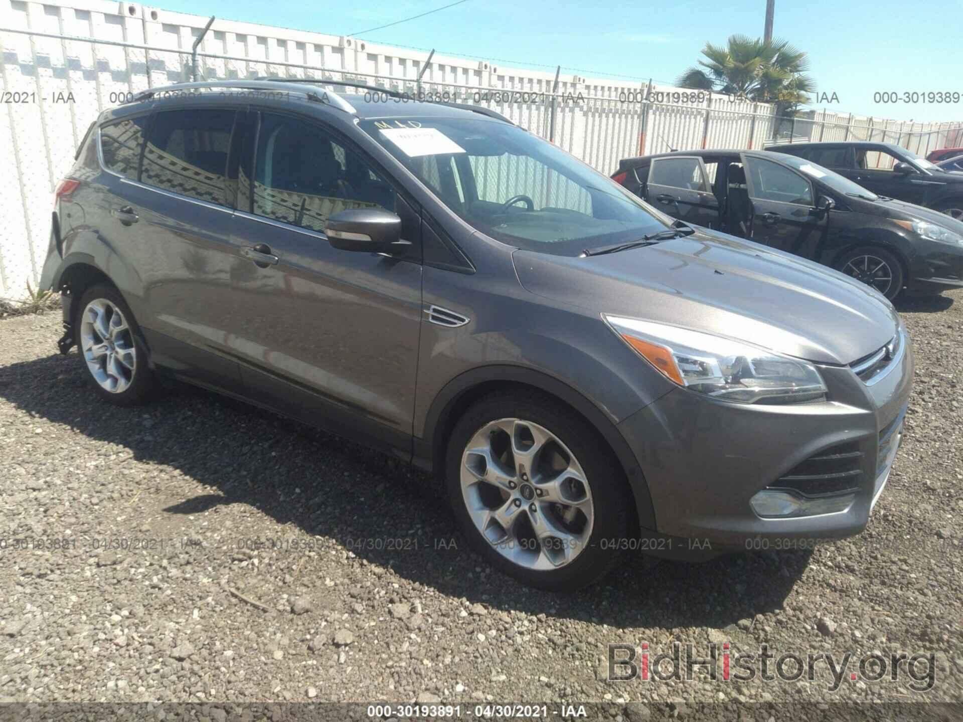 Photo 1FMCU0J95DUB08591 - FORD ESCAPE 2013