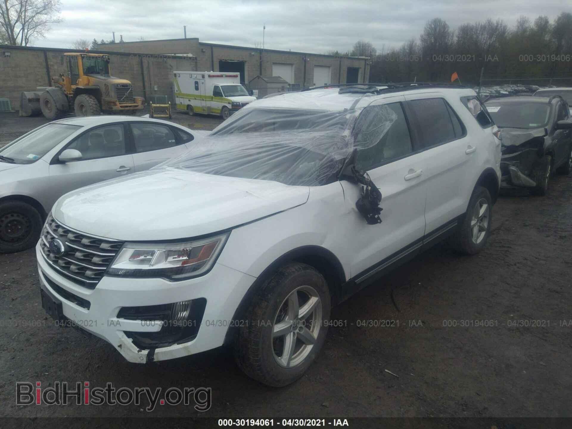 2016 FORD EXPLORER - VIN: 1FM5K8D82GGA95544 - Фото 2