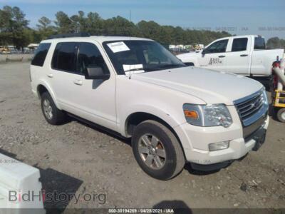 2009 Ford EXPLORER XLT, white — VIN 1FMEU63E19UA05553, IAAI