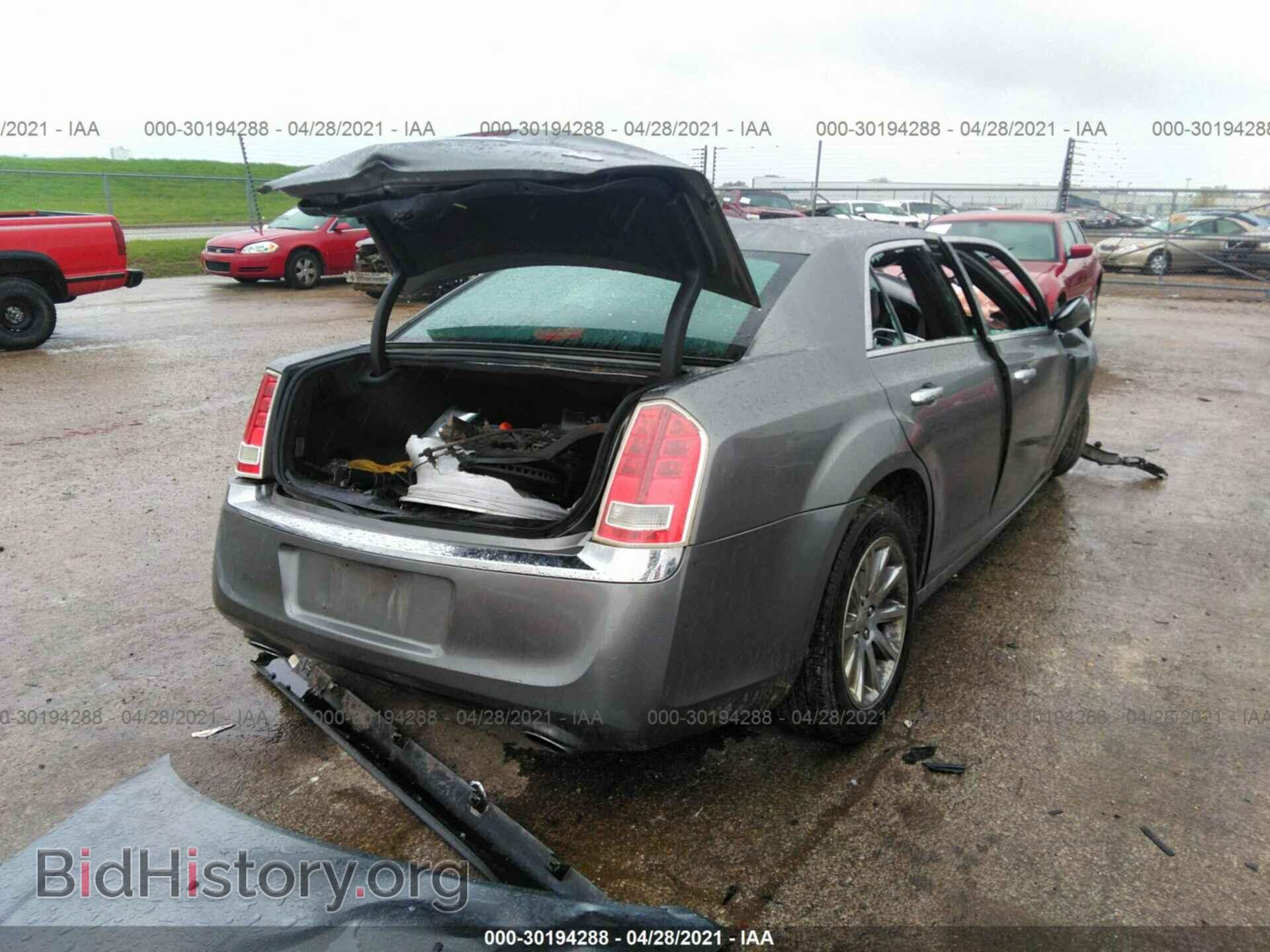 2012 CHRYSLER 300 - VIN: 2C3CCACG7CH265652 - Photo 4